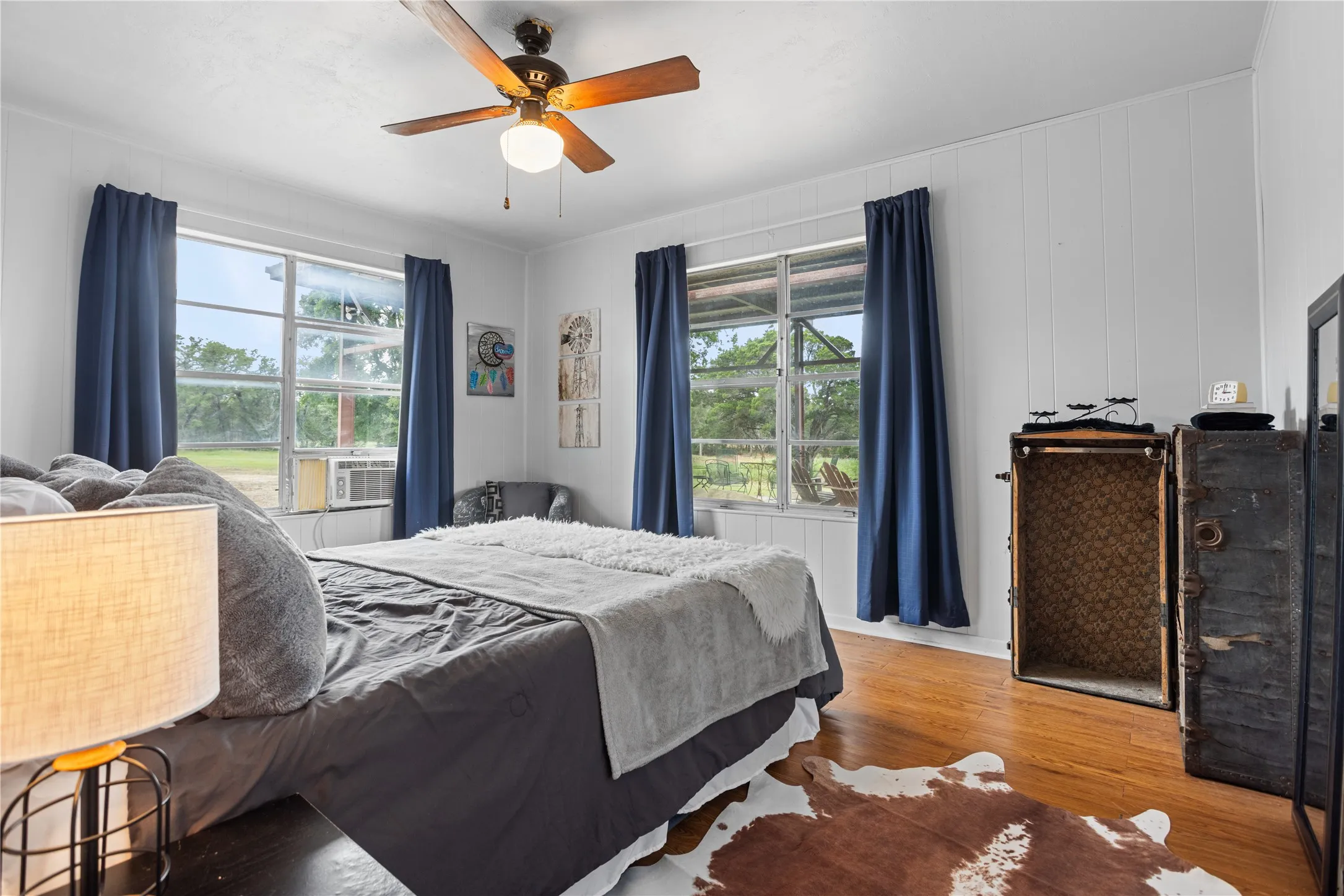 Farm For Sale in Bell County , 8520 Brewer Lane, Salado, Texas 76571, 2 Bedroom, 1 Bathroom, 1 Garage spaces, 1,380 Sqft, built in 1966, mls#21081913, Real Estate Agent in Salado, Homes For Sale in Bell county, Homes For Sale in Salado, Realtor in Salado Texas, Real Estate Brokerage Independent Realty Texas, Luminita Cordes Realtor