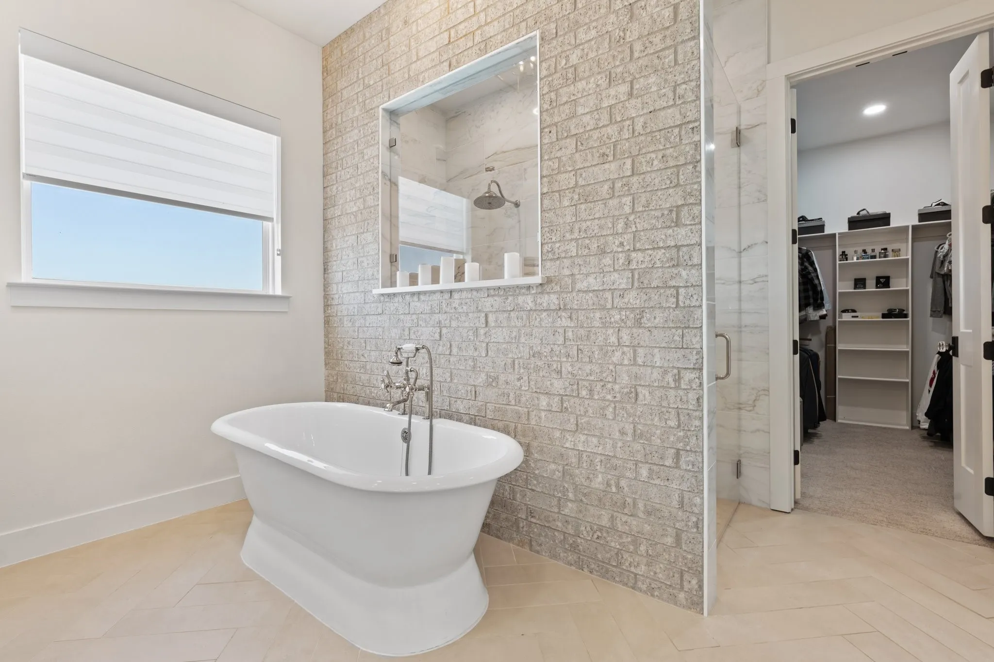Spa-Inspired Primary Bath – Dual Vanities, Garden Tub & Oversized Walk-In Shower