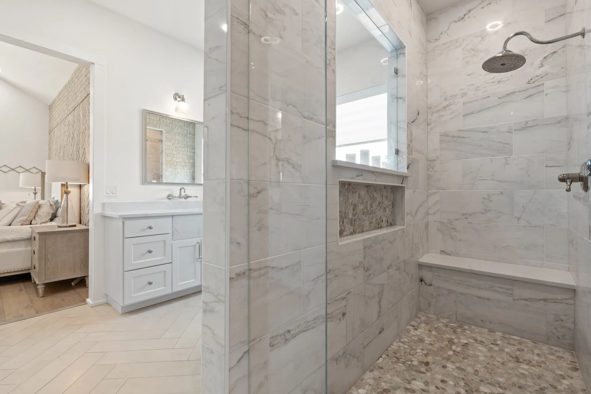Oversized Walk-In Shower with 2 shower heads