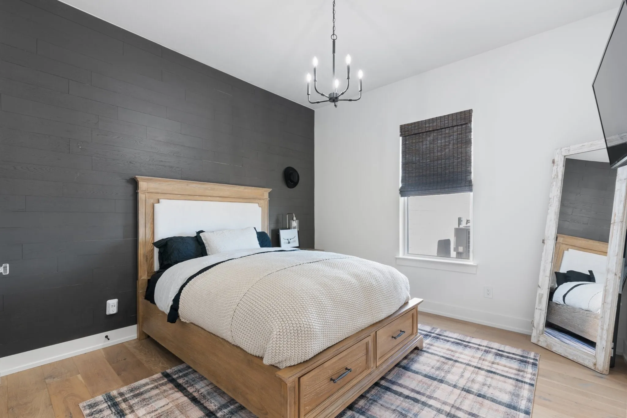 Bedroom with Jack & Jill Bathroom Access