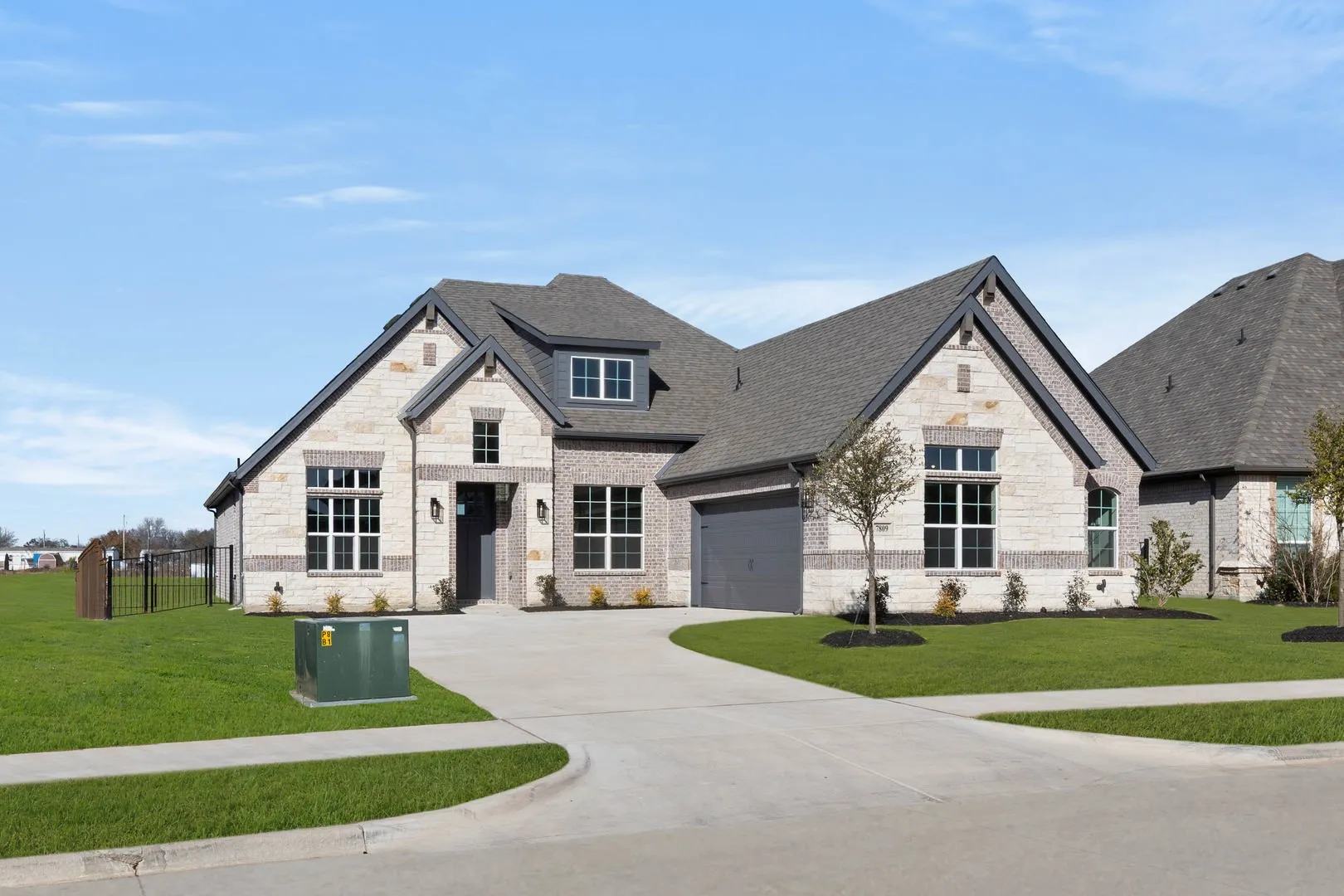 7809 Barley Field-Front-3