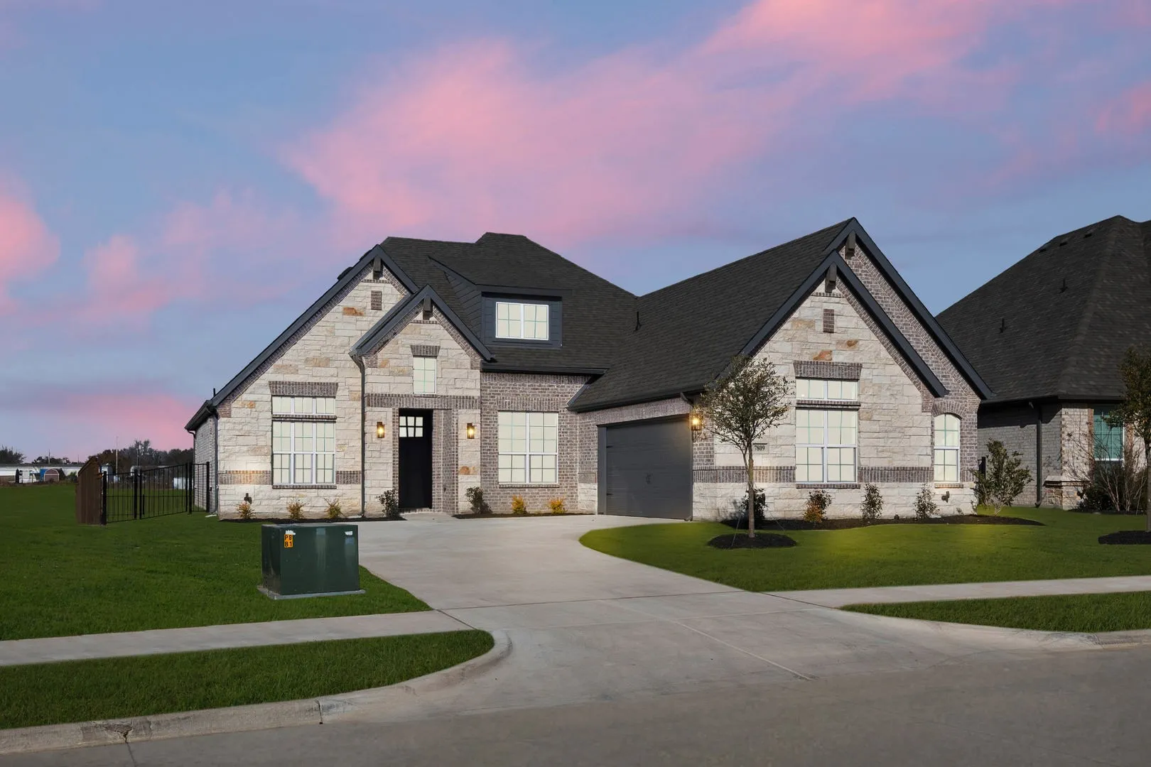 7809 Barley Field-Front-4
