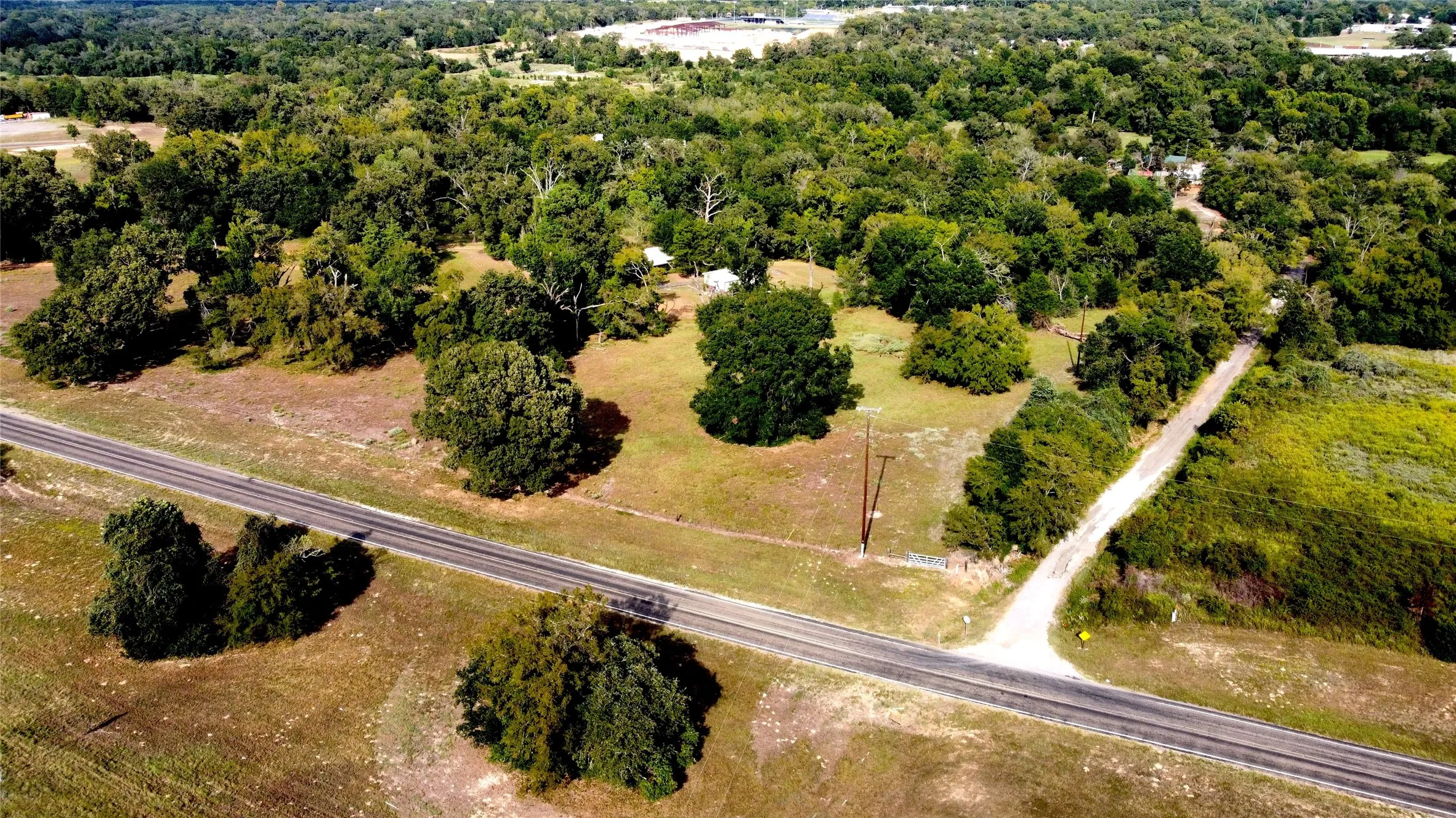 Improved Land For Sale in Leon County , I-45 Frontage Rd., Buffalo, Texas 75831, 0, 0, Garage spaces, 0 Sqft, built in 0, mls#21082648, Real Estate Agent in Buffalo, Homes For Sale in Leon county, Homes For Sale in Buffalo, Realtor in Buffalo Texas, Real Estate Brokerage Independent Realty Texas, Luminita Cordes Realtor
