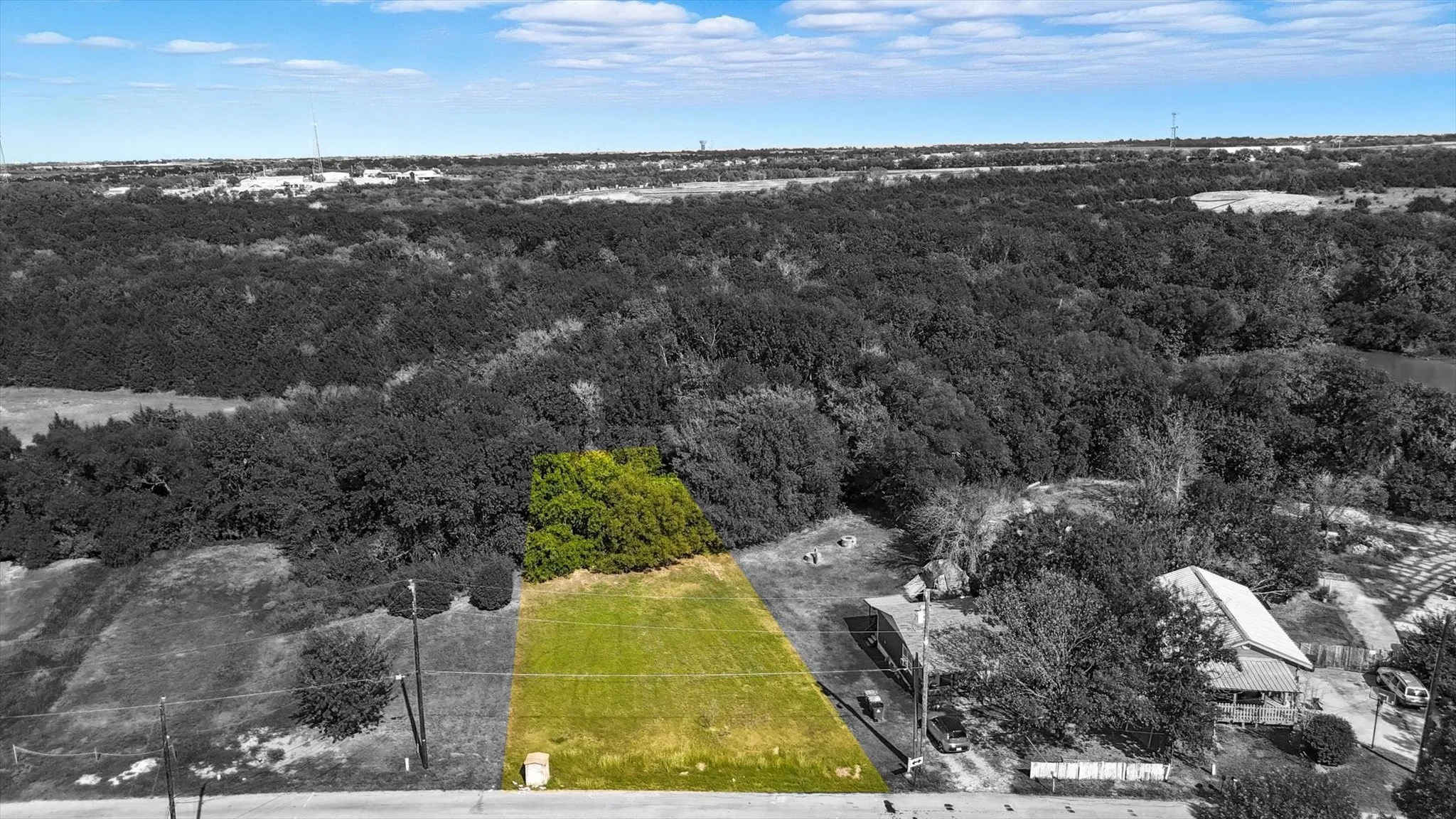 Bird's eye view of a heavily wooded area