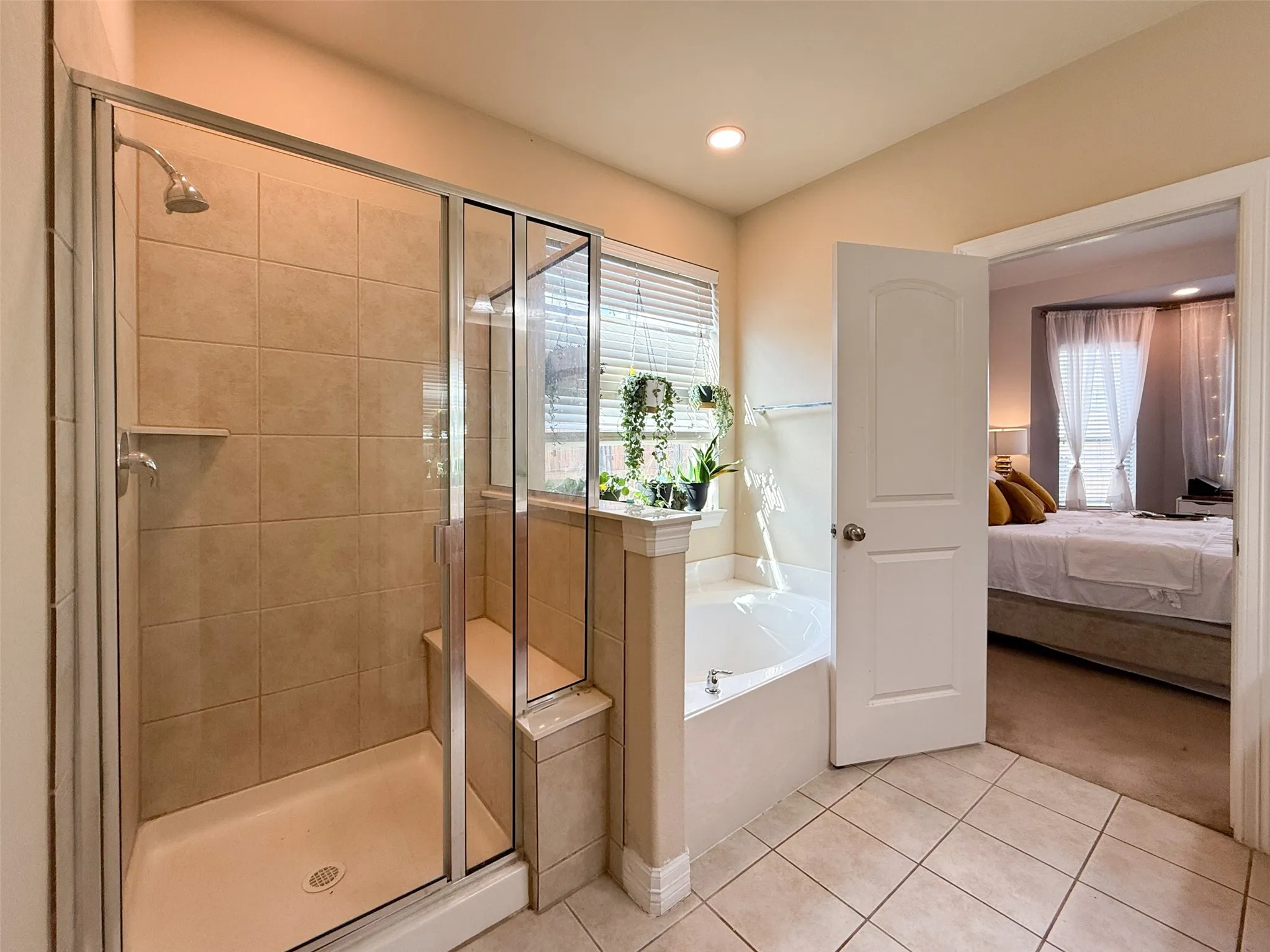 Single Family Residence For Sale in Denton County , 1817 Shoebill Drive, Little Elm, Texas 75068, 4 Bedroom, 3 Bathroom, 2 Garage spaces, 2,663 Sqft, built in 2009, Preowned, mls#21082228, Real Estate Agent in Little Elm, Homes For Sale in Denton county, Homes For Sale in Little Elm, Realtor in Little Elm Texas, Real Estate Brokerage Independent Realty Texas, Luminita Cordes Realtor