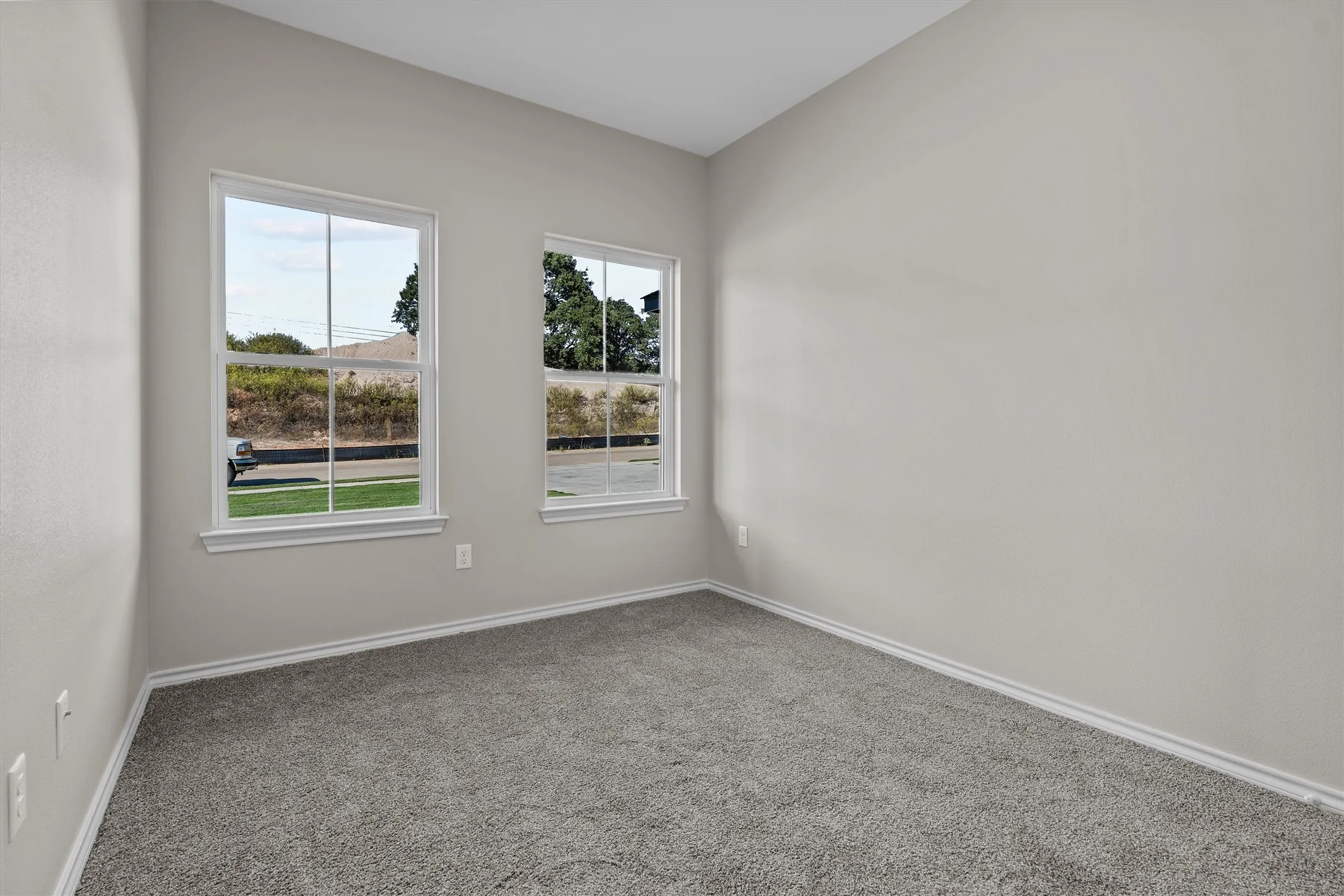 Single Family Residence For Sale in Smith County , 16517 Crossing Circle, Lindale, Texas 75771, 4 Bedroom, 2 Bathroom, 2 Garage spaces, 1,865 Sqft, built in 2025, New Construction - Complete, mls#21083338, Real Estate Agent in Lindale, Homes For Sale in Smith county, Homes For Sale in Lindale, Realtor in Lindale Texas, Real Estate Brokerage Independent Realty Texas, Luminita Cordes Realtor