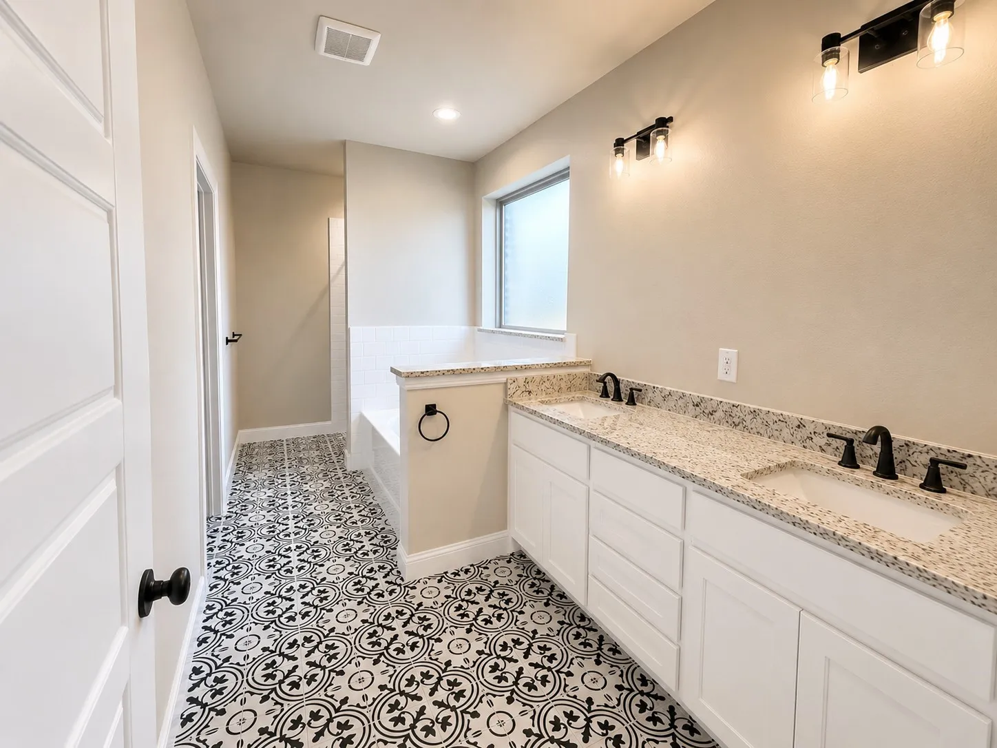 Single Family Residence For Sale in Johnson County , 709 Bass Lake Lane, Cleburne, Texas 76033, 3 Bedroom, 2 Bathroom, 3 Garage spaces, 1,773 Sqft, built in 2026, Price $359,500, mls#21083407, Real Estate Agent in Cleburne, Homes For Sale in Johnson county, Homes For Sale in Cleburne, Realtor in Cleburne Texas, Real Estate Brokerage Independent Realty Texas, Luminita Cordes Realtor