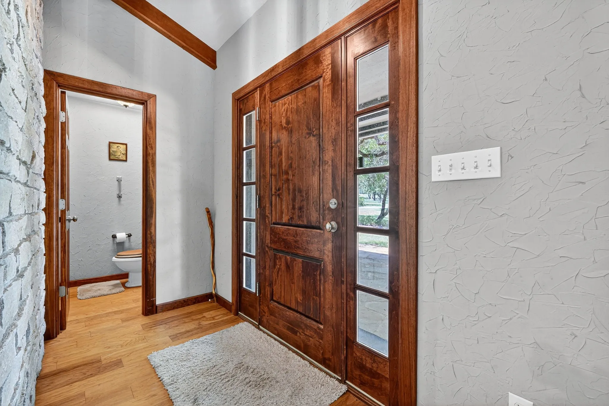 Single Family Residence For Sale in Hamilton County , 725 County Road 300, Hamilton, Texas 76531, 4 Bedroom, 4 Bathroom, Garage spaces, 3,346 Sqft, built in 1990, mls#21083742, Real Estate Agent in Hamilton, Homes For Sale in Hamilton county, Homes For Sale in Hamilton, Realtor in Hamilton Texas, Real Estate Brokerage Independent Realty Texas, Luminita Cordes Realtor