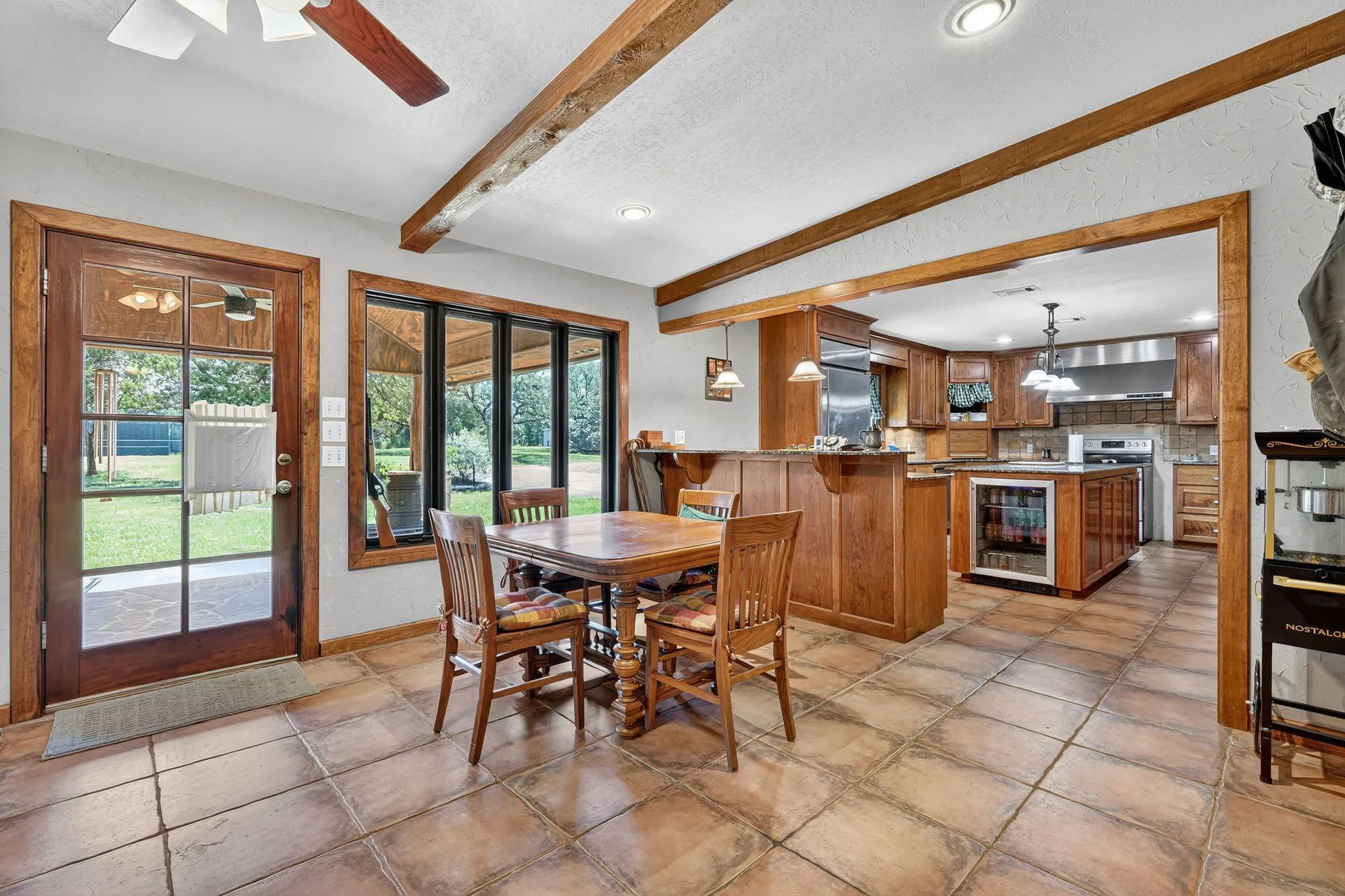 Single Family Residence For Sale in Hamilton County , 725 County Road 300, Hamilton, Texas 76531, 4 Bedroom, 4 Bathroom, Garage spaces, 3,346 Sqft, built in 1990, mls#21083742, Real Estate Agent in Hamilton, Homes For Sale in Hamilton county, Homes For Sale in Hamilton, Realtor in Hamilton Texas, Real Estate Brokerage Independent Realty Texas, Luminita Cordes Realtor