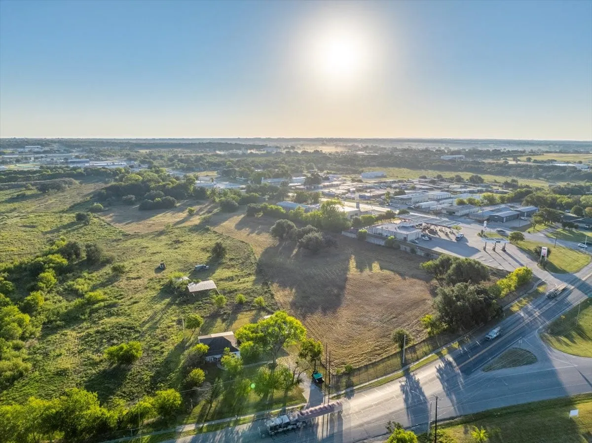 Unimproved Land For Sale in Erath County , 1401 E Washington Street, Stephenville, Texas 76401, 0, 0, Garage spaces, 0 Sqft, built in 0, mls#21079524, Real Estate Agent in Stephenville, Homes For Sale in Erath county, Homes For Sale in Stephenville, Realtor in Stephenville Texas, Real Estate Brokerage Independent Realty Texas, Luminita Cordes Realtor