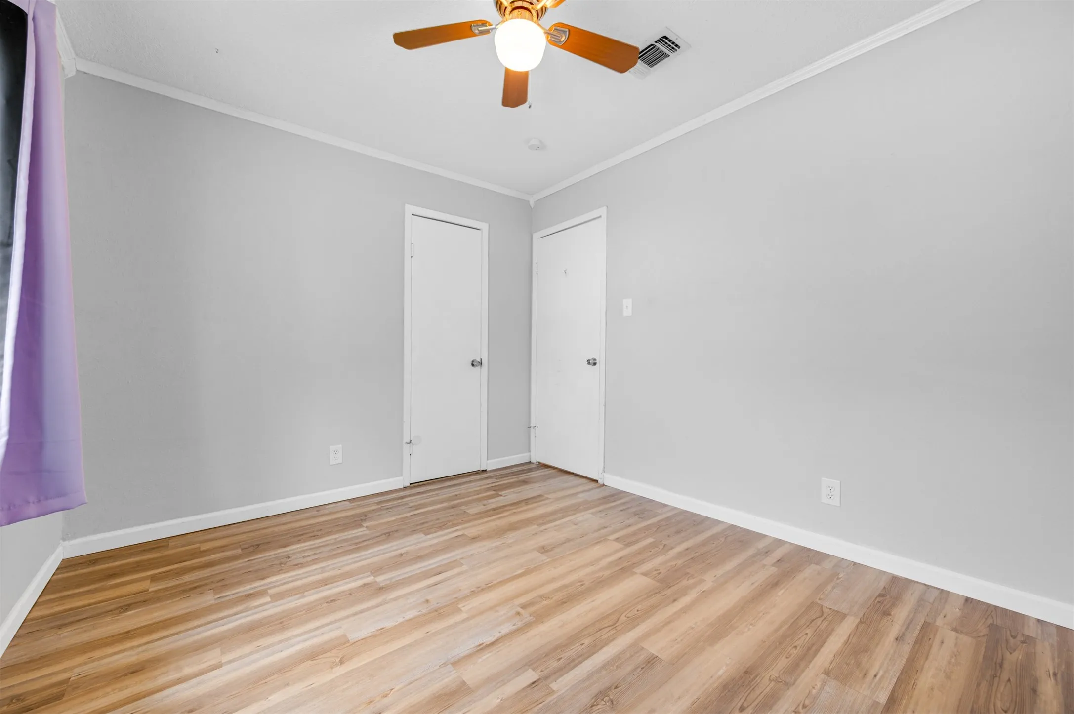 Single Family Residence For Sale in Lamar County , 130 Wright Drive, Blossom, Texas 75416, 3 Bedroom, 2 Bathroom, Garage spaces, 1,068 Sqft, built in 0, Preowned, mls#21082783, Real Estate Agent in Blossom, Homes For Sale in Lamar county, Homes For Sale in Blossom, Realtor in Blossom Texas, Real Estate Brokerage Independent Realty Texas, Luminita Cordes Realtor