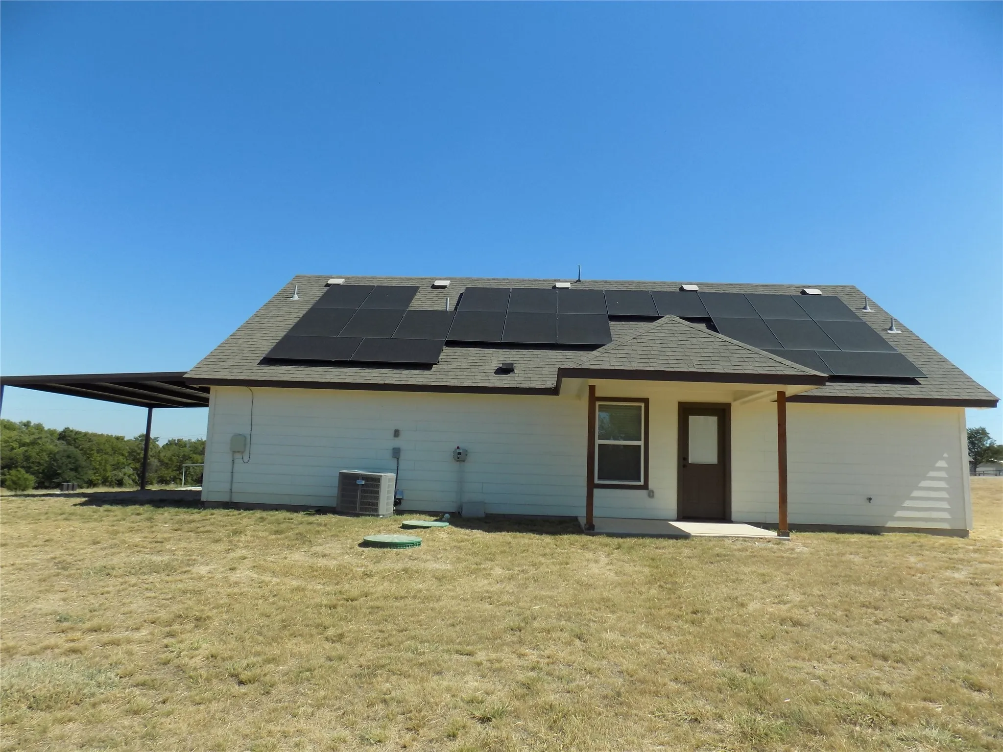 An amazing view of the owner-owned solar panels