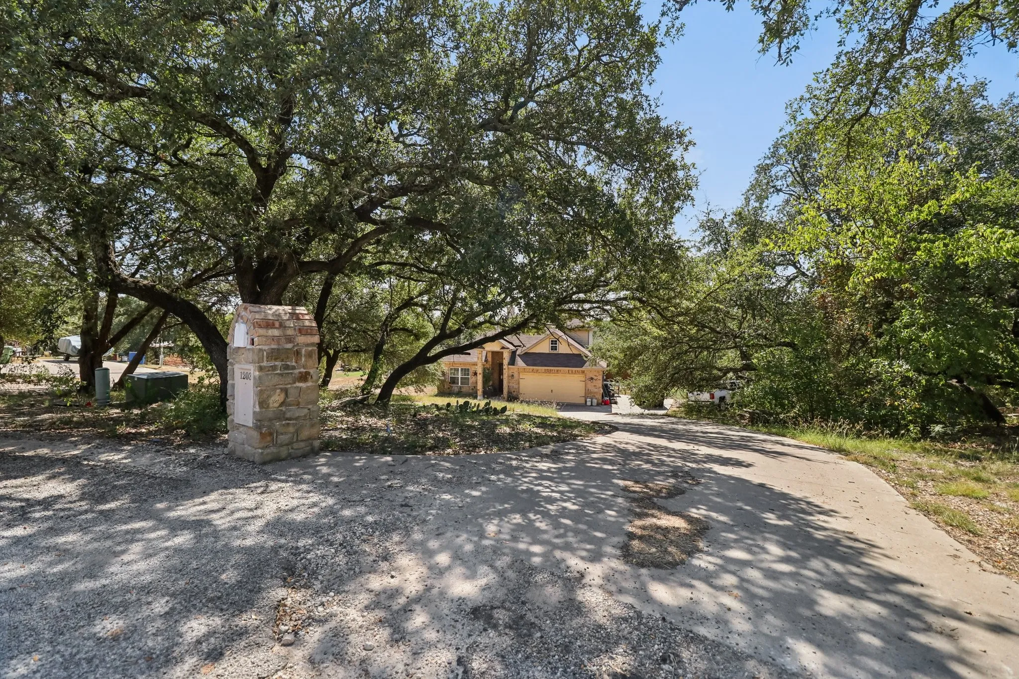 Front driveway entry to home