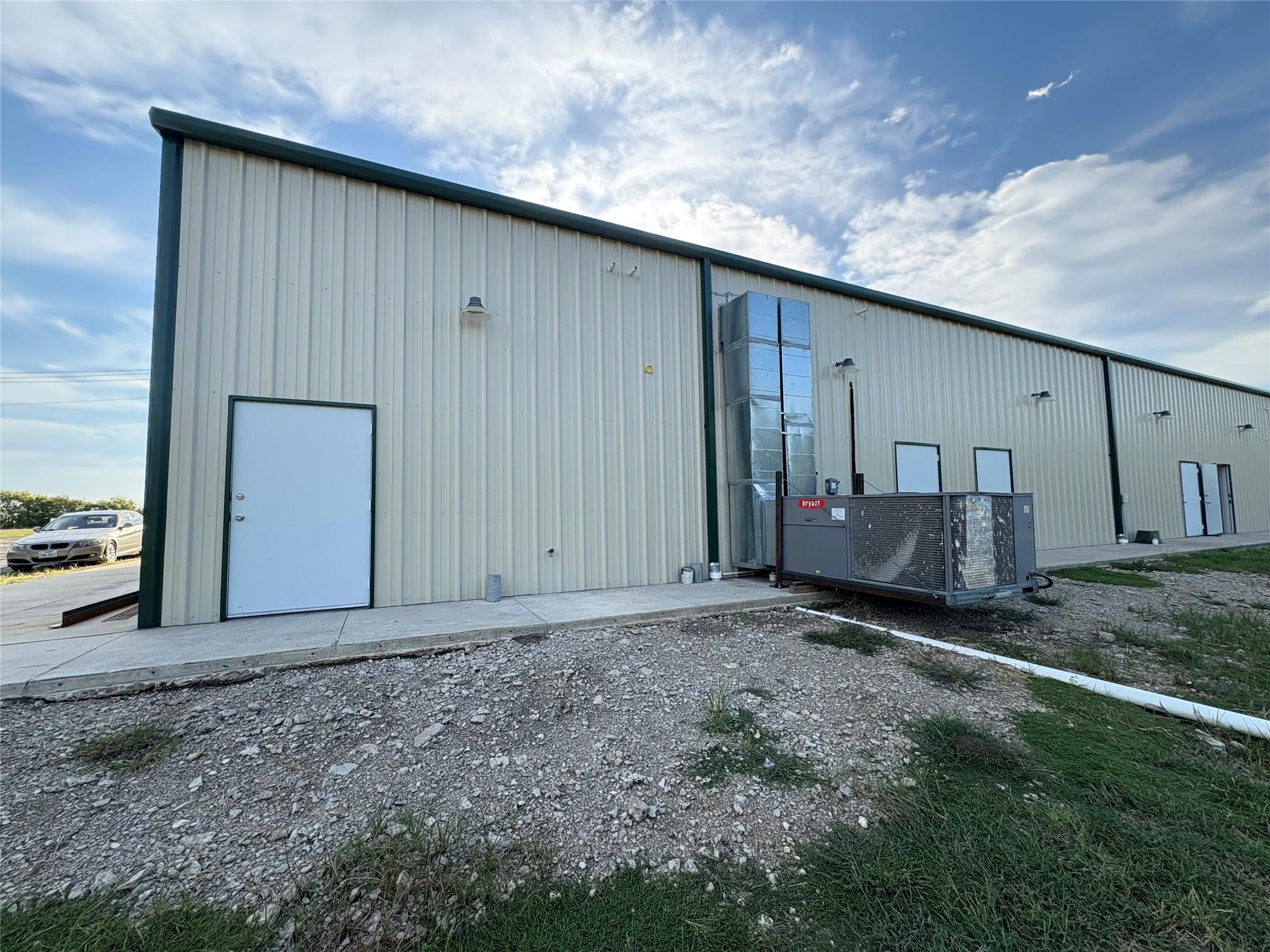 Retail For Rent in Grayson County , 902 Elliott Road, Southmayd, Texas 75092, 0, 0, Garage spaces, 0 Sqft, built in 2017, Preowned, mls#21085287, Real Estate Agent in Southmayd, Homes For Rent in Grayson county, Homes For Rent in Southmayd, Realtor in Southmayd Texas, Real Estate Brokerage Independent Realty Texas, Luminita Cordes Realtor