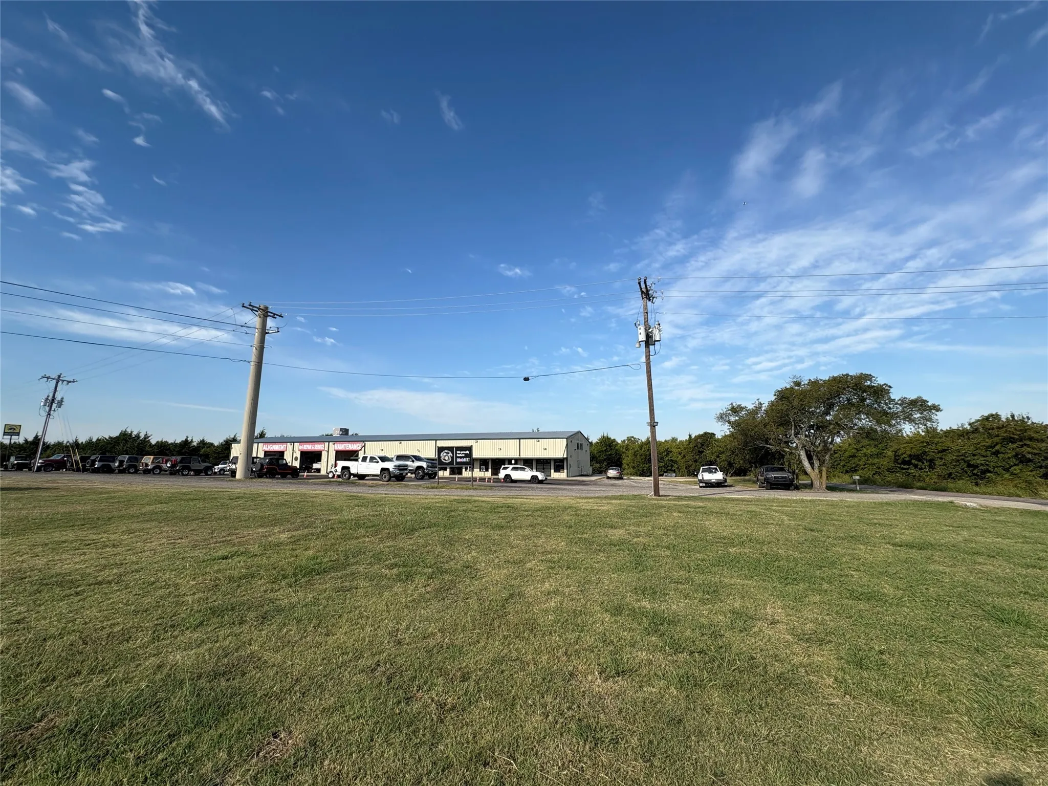 Retail For Rent in Grayson County , 902 Elliott Road, Southmayd, Texas 75092, 0, 0, Garage spaces, 0 Sqft, built in 2017, Preowned, mls#21085287, Real Estate Agent in Southmayd, Homes For Rent in Grayson county, Homes For Rent in Southmayd, Realtor in Southmayd Texas, Real Estate Brokerage Independent Realty Texas, Luminita Cordes Realtor