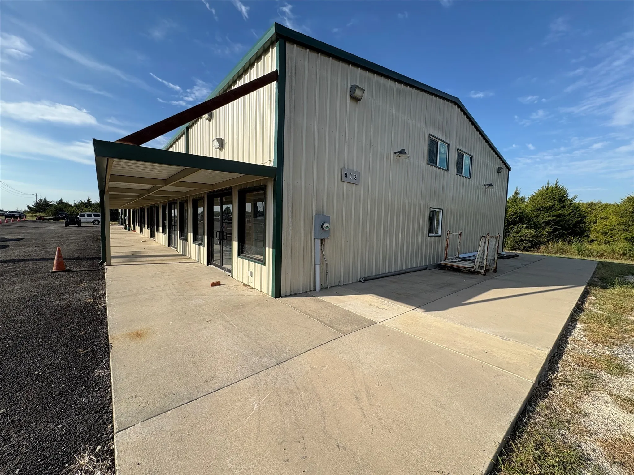 Retail For Rent in Grayson County , 902 Elliott Road, Southmayd, Texas 75092, 0, 0, Garage spaces, 0 Sqft, built in 2017, Preowned, mls#21085287, Real Estate Agent in Southmayd, Homes For Rent in Grayson county, Homes For Rent in Southmayd, Realtor in Southmayd Texas, Real Estate Brokerage Independent Realty Texas, Luminita Cordes Realtor