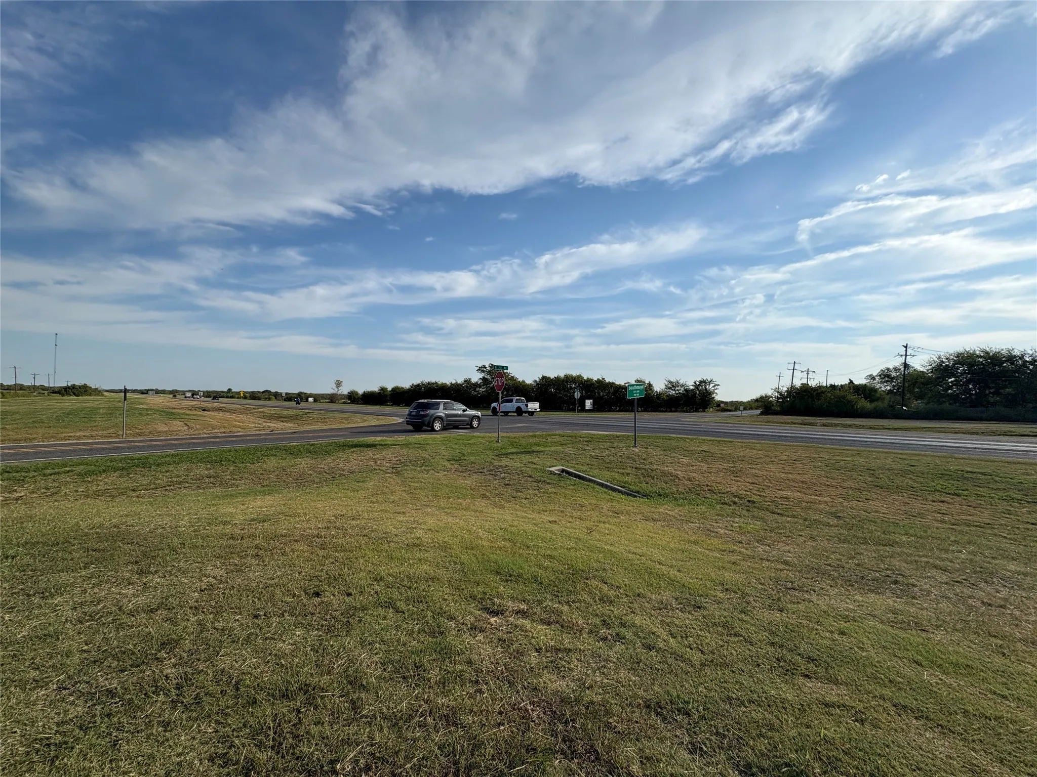 Retail For Rent in Grayson County , 902 Elliott Road, Southmayd, Texas 75092, 0, 0, Garage spaces, 0 Sqft, built in 2017, Preowned, mls#21085287, Real Estate Agent in Southmayd, Homes For Rent in Grayson county, Homes For Rent in Southmayd, Realtor in Southmayd Texas, Real Estate Brokerage Independent Realty Texas, Luminita Cordes Realtor