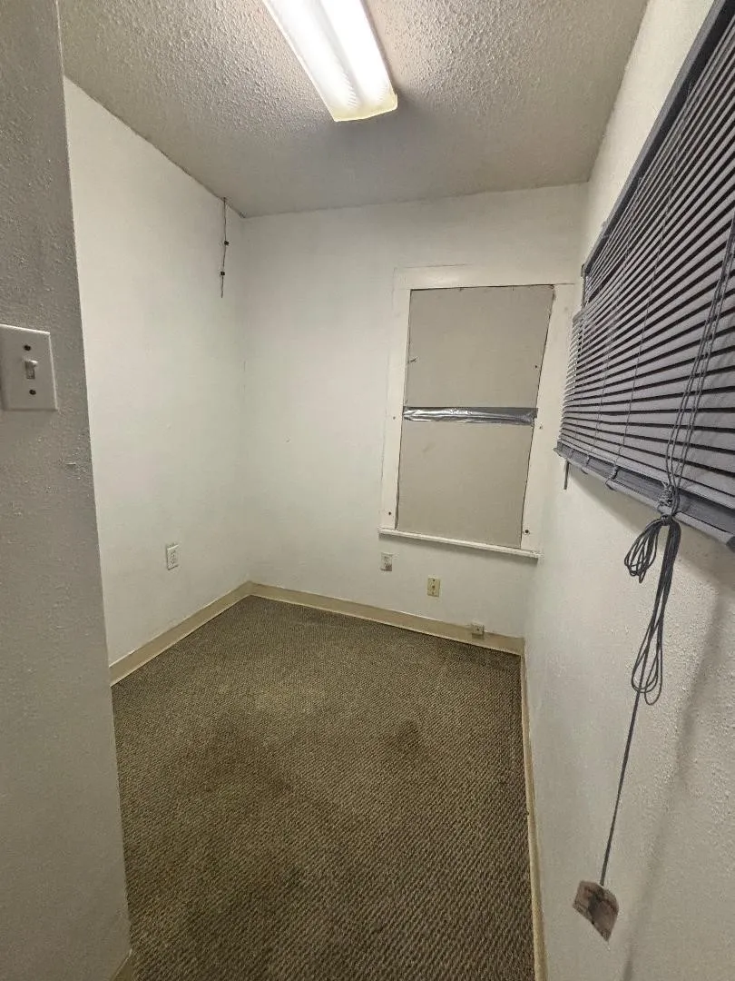 Could be a laundry room.