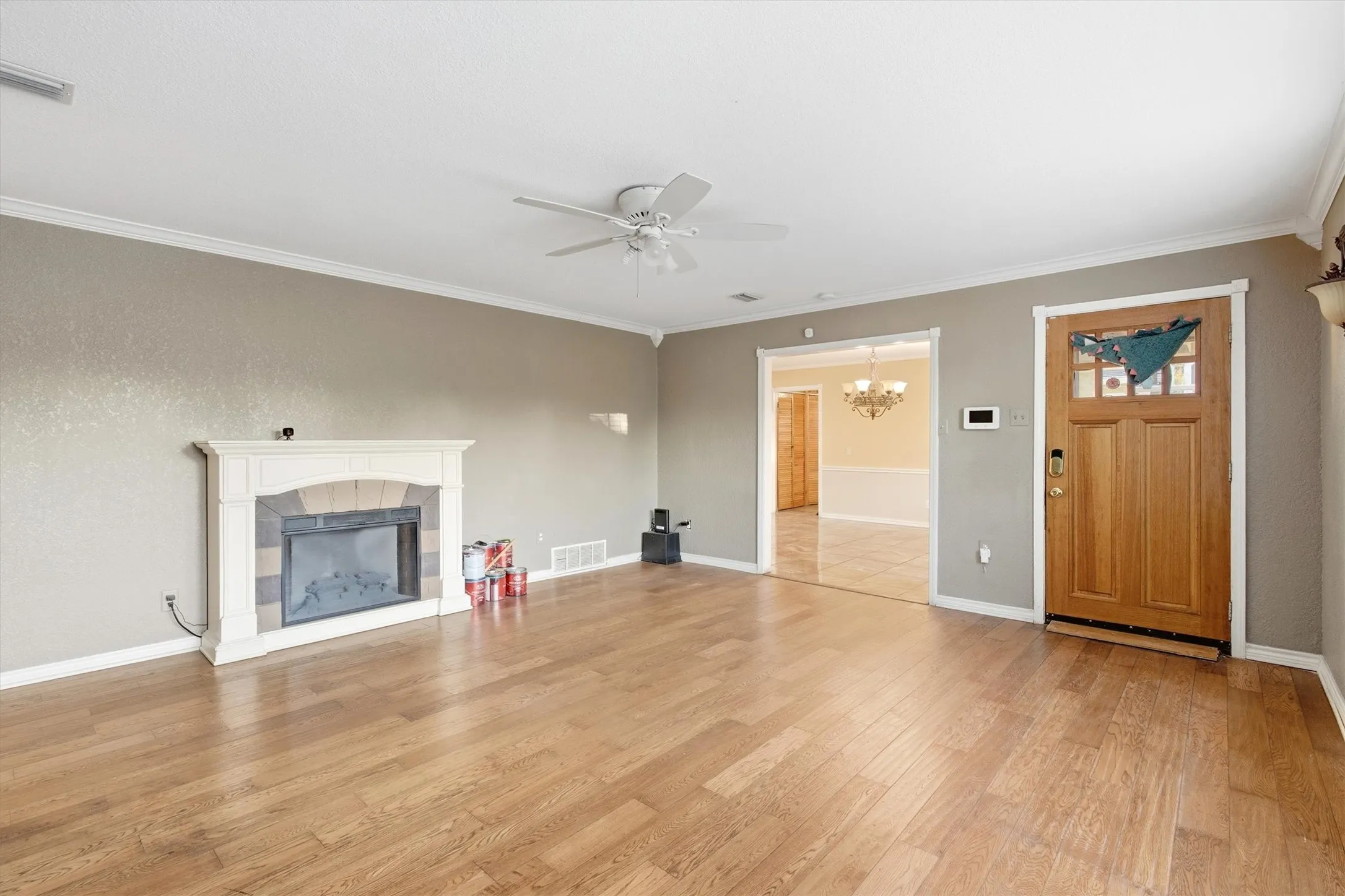 Single Family Residence For Sale in Dallas County , 4609 Pioneer Road, Balch Springs, Texas 75180, 3 Bedrooms, 2 Bathrooms, 4 Garage spaces, 1,632 Sqft, built in 1954, Price $795,000, mls#21085393, Real Estate Agent in Balch Springs, Homes For Sale in Dallas county, Homes For Sale in Balch Springs, Realtor in Balch Springs Texas, Real Estate Brokerage Independent Realty Texas, Luminita Cordes Realtor