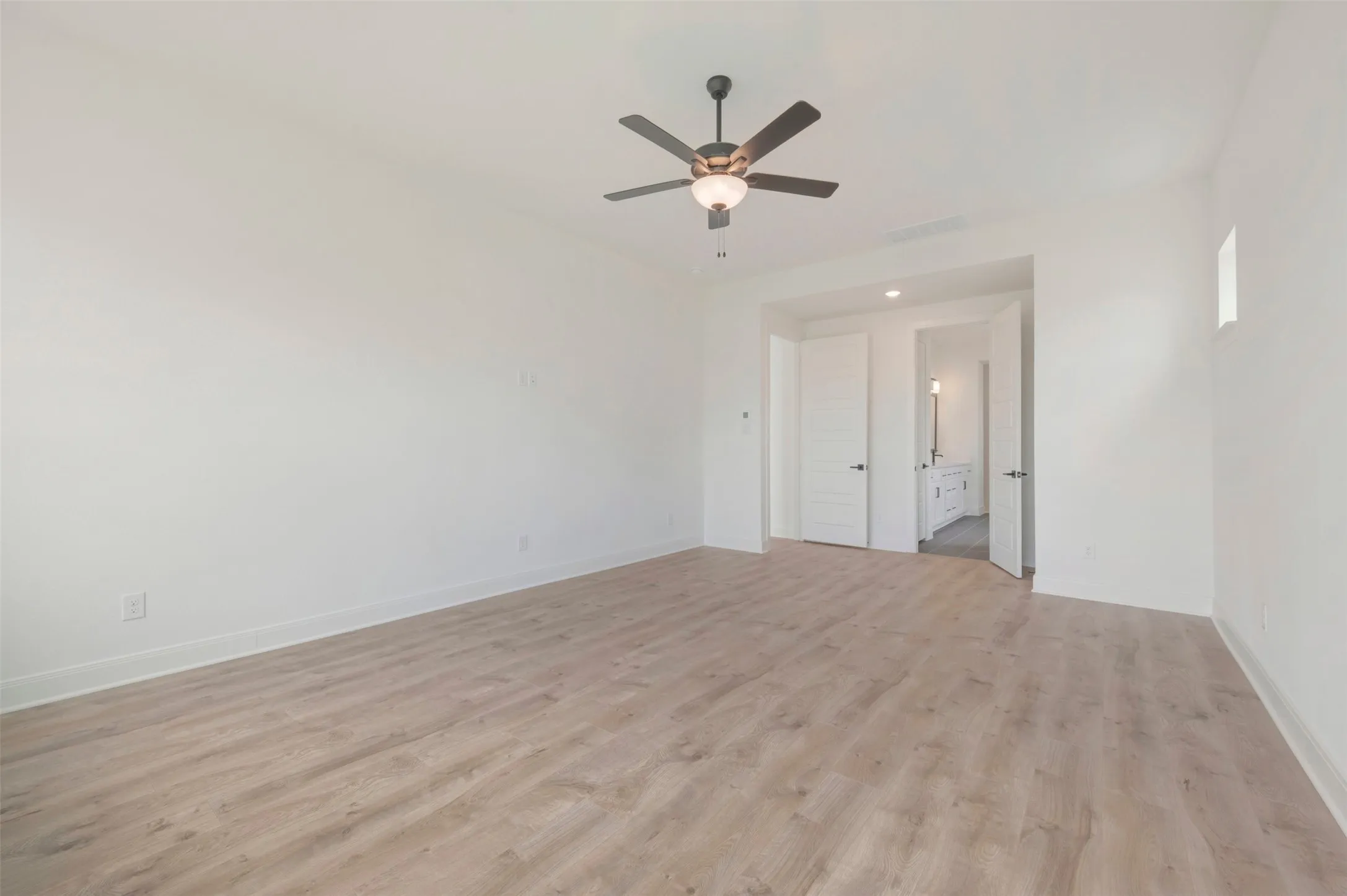 Single Family Residence For Sale in Denton County , 2801 Half Moon Way, Northlake, Texas 76247, 4 Bedroom, 4 Bathroom, 3 Garage spaces, 3,934 Sqft, built in 2025, New Construction - Incomplete, mls#21085801, Real Estate Agent in Northlake, Homes For Sale in Denton county, Homes For Sale in Northlake, Realtor in Northlake Texas, Real Estate Brokerage Independent Realty Texas, Luminita Cordes Realtor