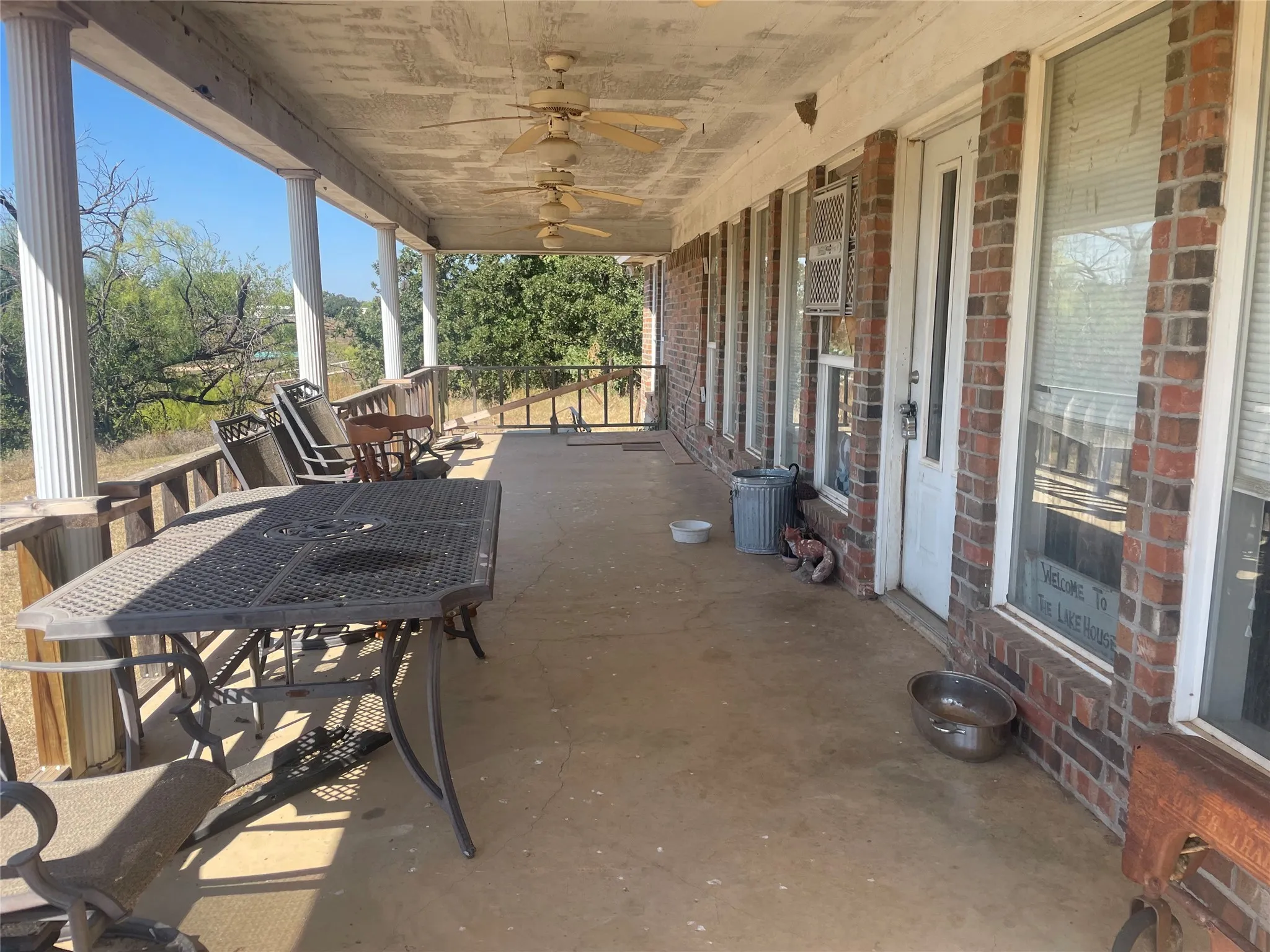 Single Family Residence For Sale in Stephens County , 520 cR 221, Breckenridge, Texas 76424, 3 Bedroom, 2 Bathroom, 2 Garage spaces, 1,840 Sqft, built in 1999, Preowned, mls#21071705, Real Estate Agent in Breckenridge, Homes For Sale in Stephens county, Homes For Sale in Breckenridge, Realtor in Breckenridge Texas, Real Estate Brokerage Independent Realty Texas, Luminita Cordes Realtor