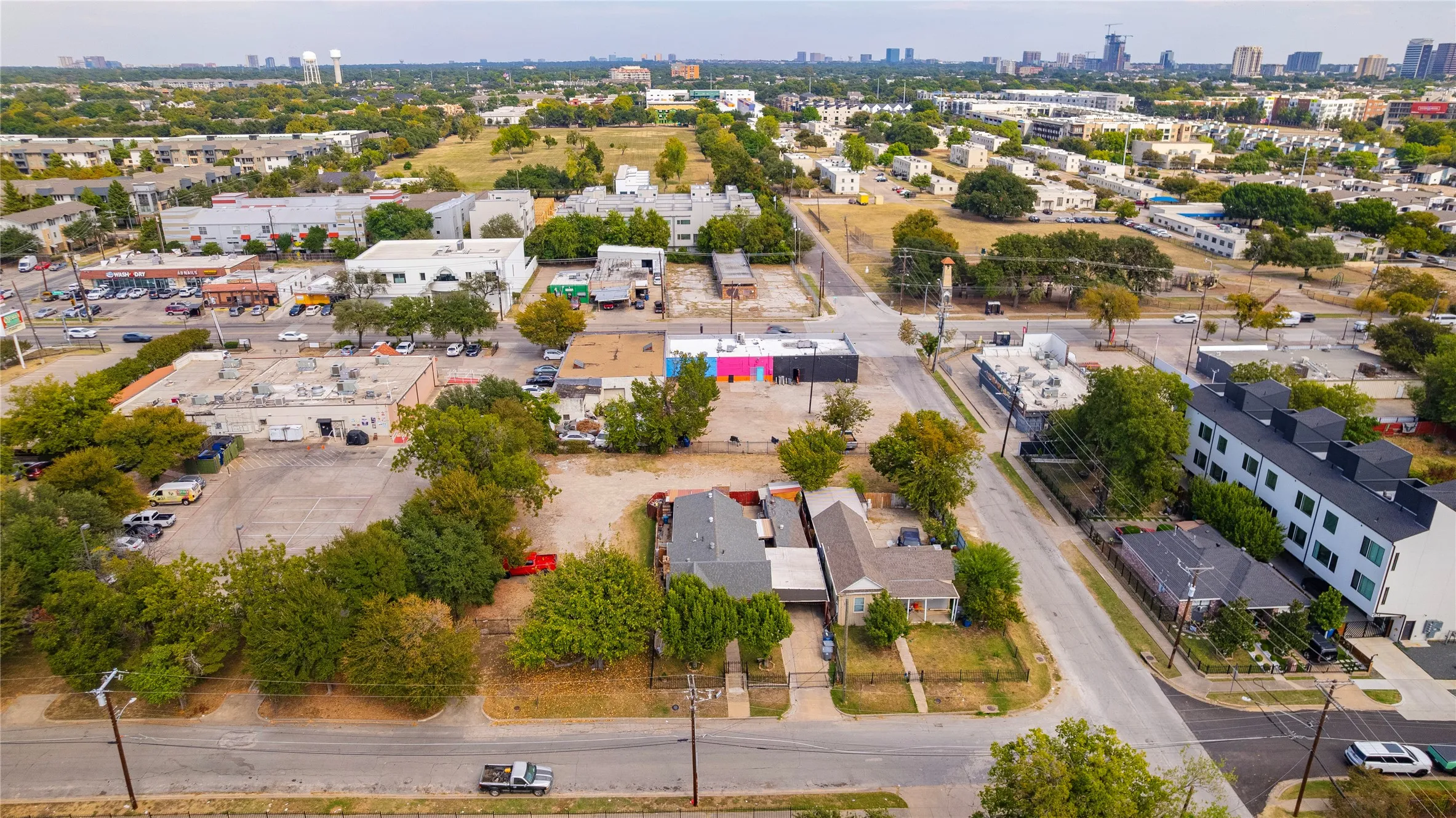 Unimproved Land For Sale in Dallas County , 4610 Lake Avenue, Dallas, Texas 75219, 0, 0, Garage spaces, 0 Sqft, built in 0, mls#21085073, Real Estate Agent in Dallas, Homes For Sale in Dallas county, Homes For Sale in Dallas, Realtor in Dallas Texas, Real Estate Brokerage Independent Realty Texas, Luminita Cordes Realtor