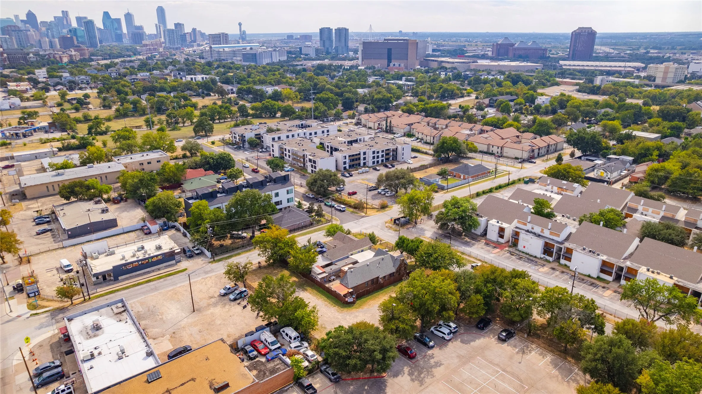 Unimproved Land For Sale in Dallas County , 2439 Hawthorne Avenue, Dallas, Texas 75219, 0, 0, Garage spaces, 0 Sqft, built in 0, mls#21085080, Real Estate Agent in Dallas, Homes For Sale in Dallas county, Homes For Sale in Dallas, Realtor in Dallas Texas, Real Estate Brokerage Independent Realty Texas, Luminita Cordes Realtor