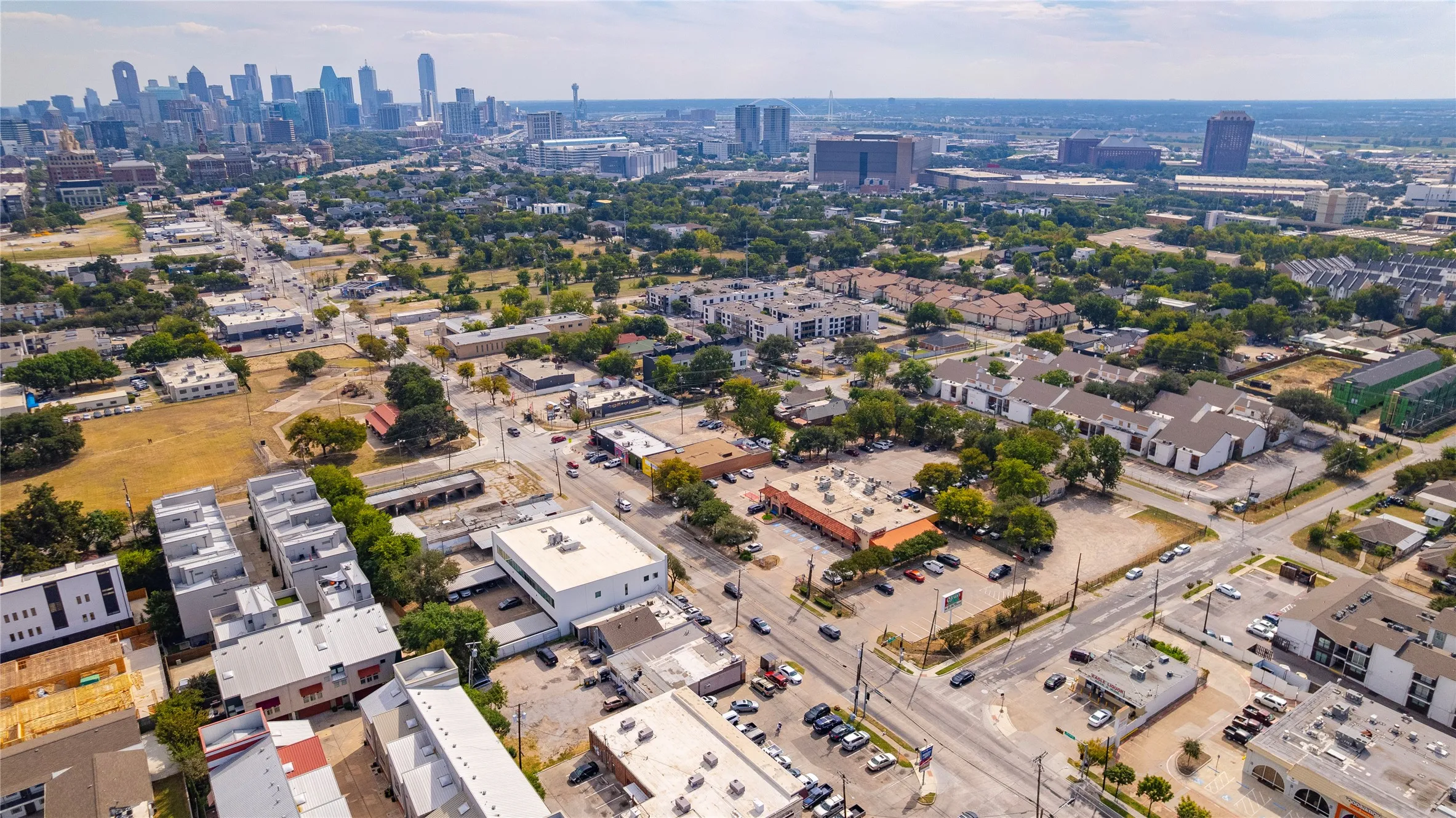 Unimproved Land For Sale in Dallas County , 2439 Hawthorne Avenue, Dallas, Texas 75219, 0, 0, Garage spaces, 0 Sqft, built in 0, mls#21085080, Real Estate Agent in Dallas, Homes For Sale in Dallas county, Homes For Sale in Dallas, Realtor in Dallas Texas, Real Estate Brokerage Independent Realty Texas, Luminita Cordes Realtor