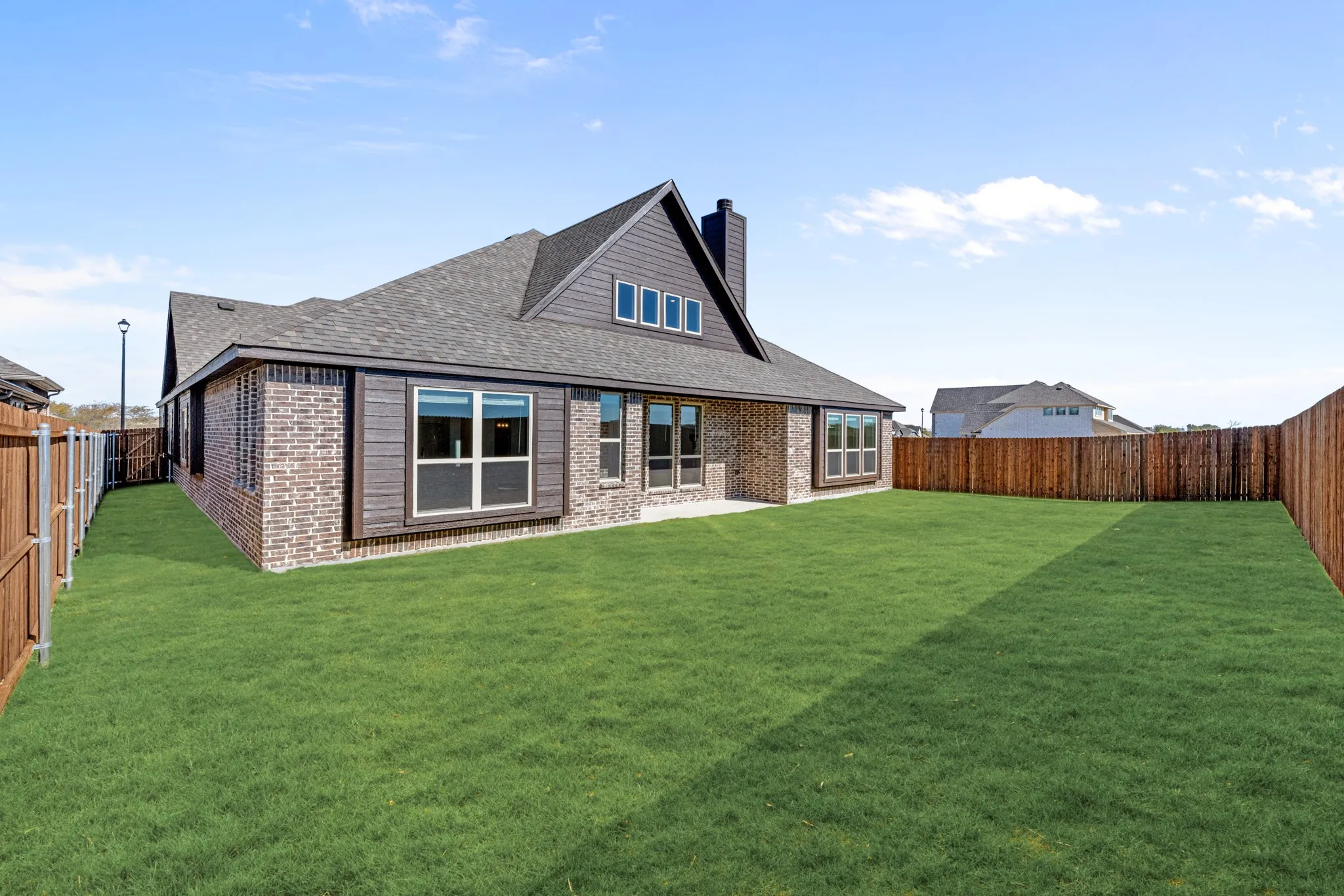 Single Family Residence For Sale in Kaufman County , 3751 Brookgreen Lane, Kaufman, Texas 75142, 3 Bedroom, 3 Bathroom, 3 Garage spaces, 2,783 Sqft, built in 2025, New Construction - Complete, mls#21086246, Real Estate Agent in Kaufman, Homes For Sale in Kaufman county, Homes For Sale in Kaufman, Realtor in Kaufman Texas, Real Estate Brokerage Independent Realty Texas, Luminita Cordes Realtor