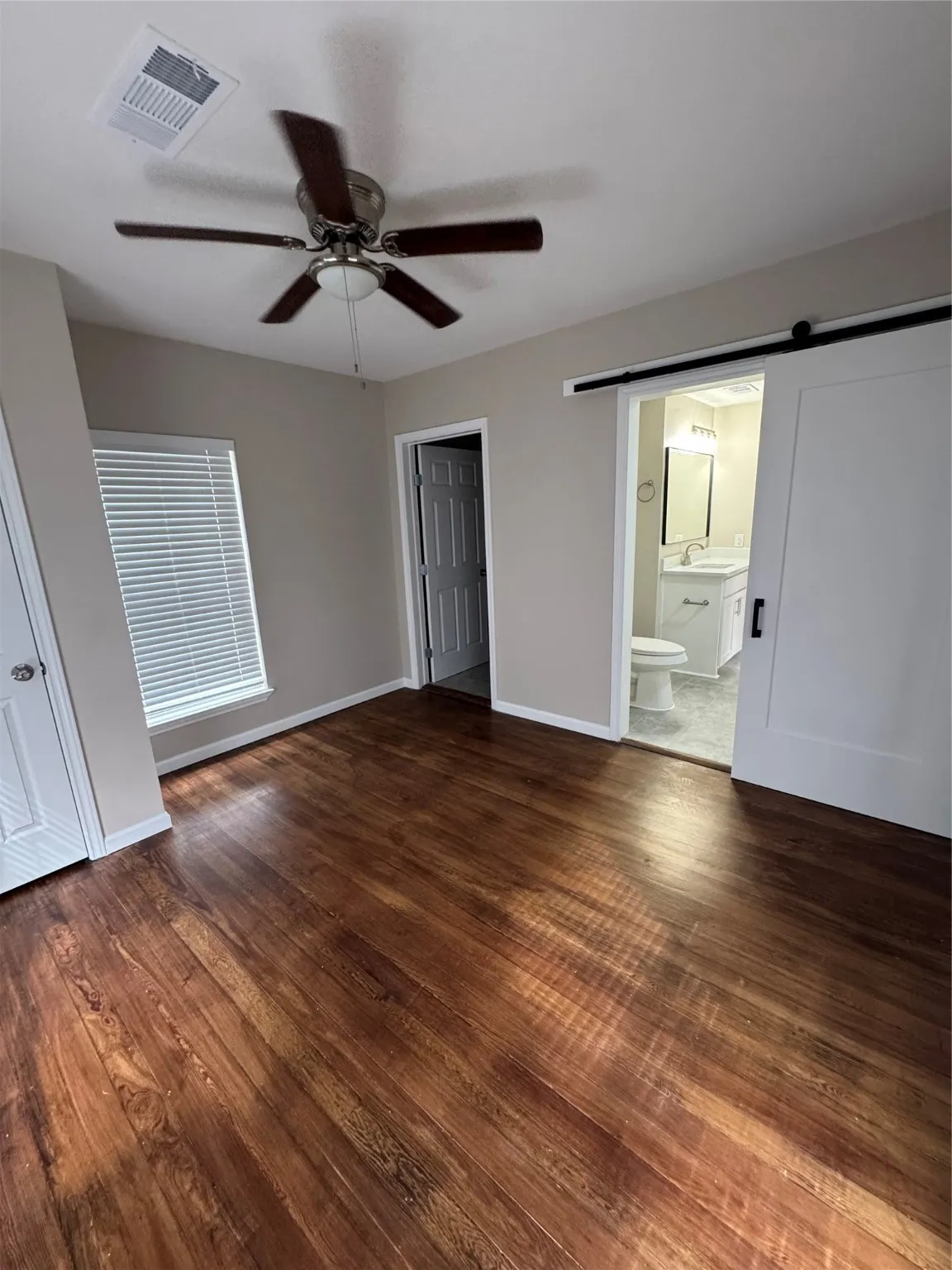 Single Family Residence For Sale in Grayson County , 306 N College Street, Howe, Texas 75459, 3 Bedroom, 1 Bathroom, Garage spaces, 1,107 Sqft, built in 1930, mls#21074250, Real Estate Agent in Howe, Homes For Sale in Grayson county, Homes For Sale in Howe, Realtor in Howe Texas, Real Estate Brokerage Independent Realty Texas, Luminita Cordes Realtor