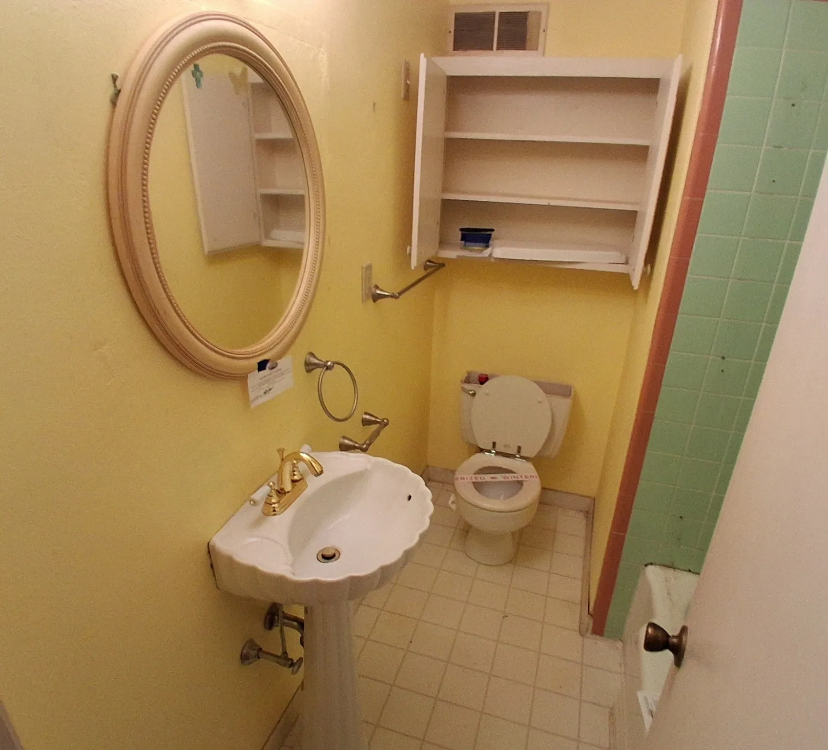 Single Family Residence For Sale in Camp County , 106 Candy Drive, Pittsburg, Texas 75686, 3 Bedroom, 2 Bathroom, Garage spaces, 2,384 Sqft, built in 1965, mls#21087241, Real Estate Agent in Pittsburg, Homes For Sale in Camp county, Homes For Sale in Pittsburg, Realtor in Pittsburg Texas, Real Estate Brokerage Independent Realty Texas, Luminita Cordes Realtor