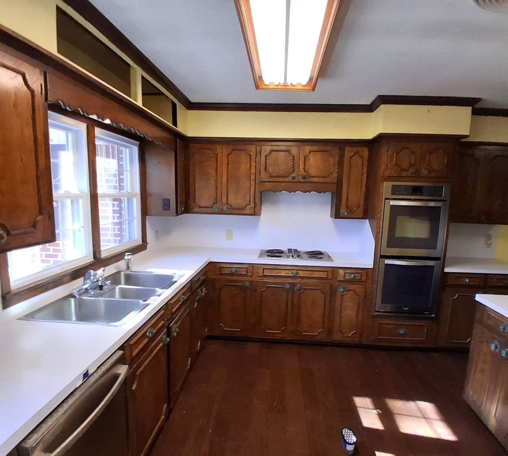 Single Family Residence For Sale in Camp County , 106 Candy Drive, Pittsburg, Texas 75686, 3 Bedroom, 2 Bathroom, Garage spaces, 2,384 Sqft, built in 1965, mls#21087241, Real Estate Agent in Pittsburg, Homes For Sale in Camp county, Homes For Sale in Pittsburg, Realtor in Pittsburg Texas, Real Estate Brokerage Independent Realty Texas, Luminita Cordes Realtor