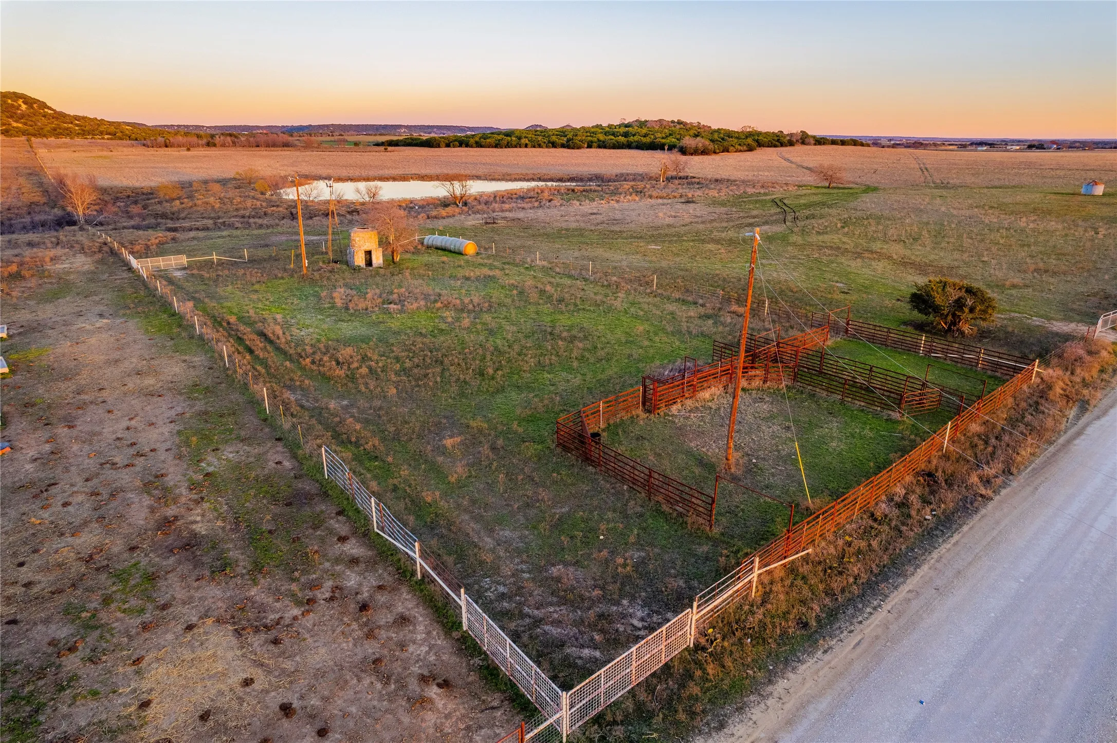 Unimproved Land For Sale in Bosque County , TBD County Road 2376, Walnut Springs, Texas 76690, 0, 0, Garage spaces, 0 Sqft, built in 0, mls#21087465, Real Estate Agent in Walnut Springs, Homes For Sale in Bosque county, Homes For Sale in Walnut Springs, Realtor in Walnut Springs Texas, Real Estate Brokerage Independent Realty Texas, Luminita Cordes Realtor