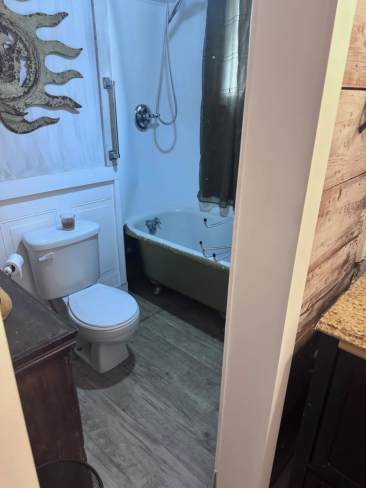 Single Family Residence For Sale in Grayson County , 112 N Grand Avenue, Sherman, Texas 75090, 3 Bedroom, 2 Bathroom, Garage spaces, 1,732 Sqft, built in 1930, Preowned, mls#21087561, Real Estate Agent in Sherman, Homes For Sale in Grayson county, Homes For Sale in Sherman, Realtor in Sherman Texas, Real Estate Brokerage Independent Realty Texas, Luminita Cordes Realtor