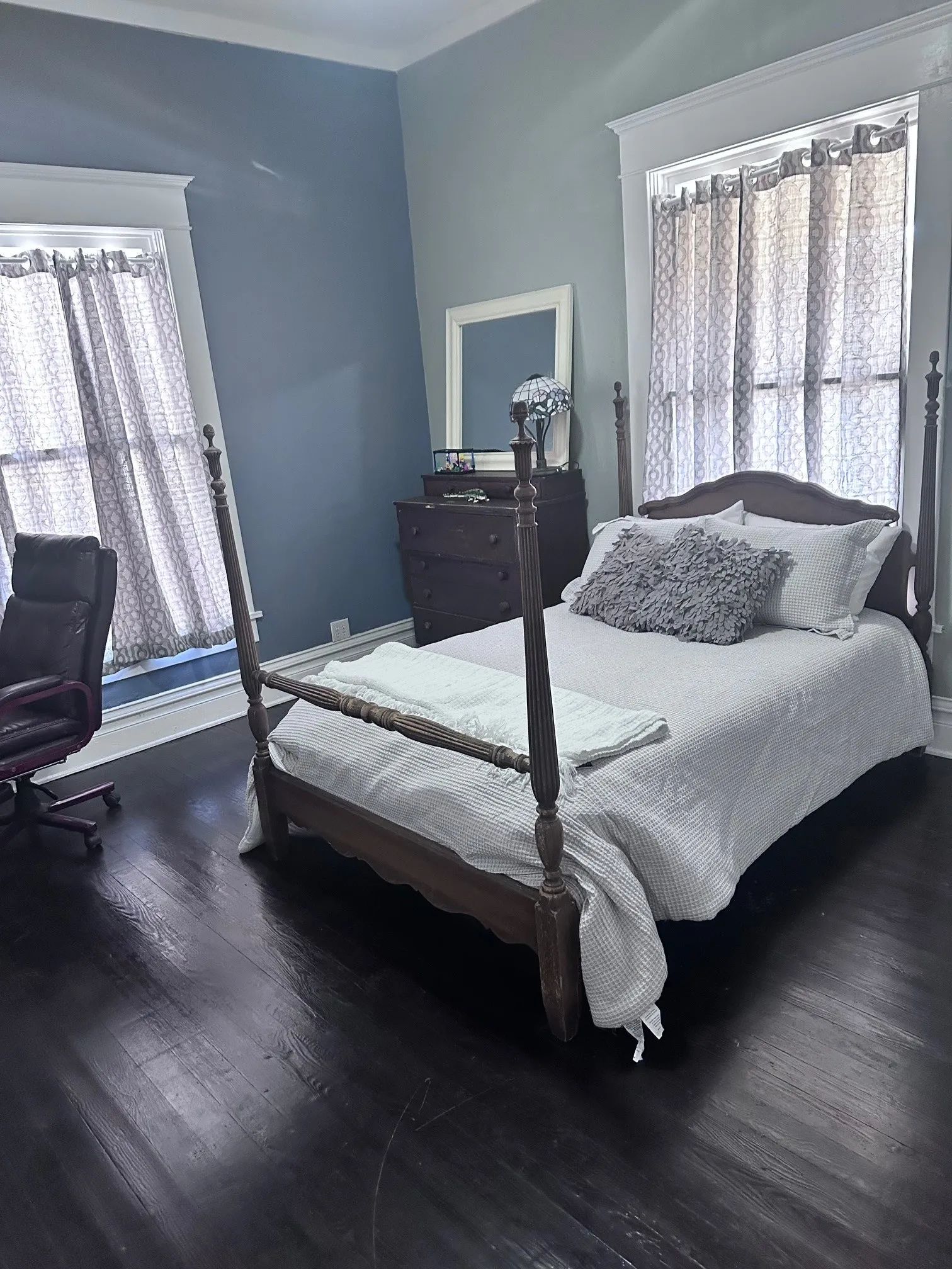 Single Family Residence For Sale in Grayson County , 112 N Grand Avenue, Sherman, Texas 75090, 3 Bedroom, 2 Bathroom, Garage spaces, 1,732 Sqft, built in 1930, Preowned, mls#21087561, Real Estate Agent in Sherman, Homes For Sale in Grayson county, Homes For Sale in Sherman, Realtor in Sherman Texas, Real Estate Brokerage Independent Realty Texas, Luminita Cordes Realtor