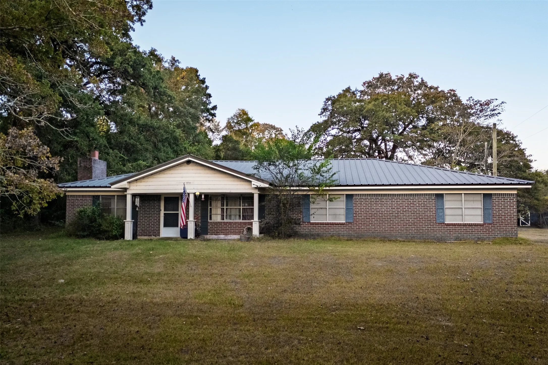 Improved Land For Sale in Shelby County , 973 County Road 2572, Center, Texas 75935, 0, 0, Garage spaces, 0 Sqft, built in 1980, mls#21087604, Real Estate Agent in Center, Homes For Sale in Shelby county, Homes For Sale in Center, Realtor in Center Texas, Real Estate Brokerage Independent Realty Texas, Luminita Cordes Realtor