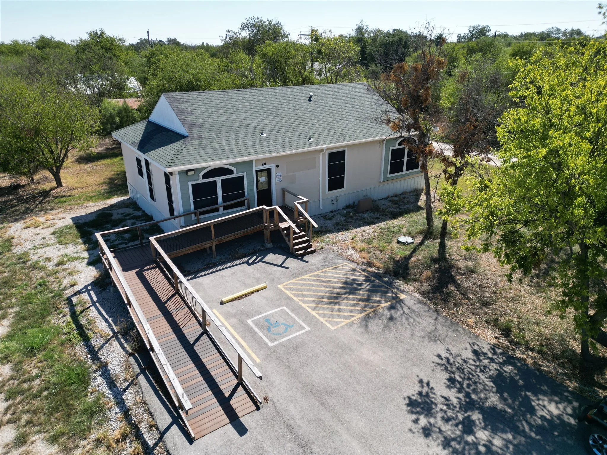 Business For Sale in Callahan County , 501 Peyton, Baird, Texas 79504, 0, 0, Garage spaces, 1,920 Sqft, built in 2007, Preowned, Price $169,000, mls#21087103, Real Estate Agent in Baird, Homes For Sale in Callahan county, Homes For Sale in Baird, Realtor in Baird Texas, Real Estate Brokerage Independent Realty Texas, Luminita Cordes Realtor