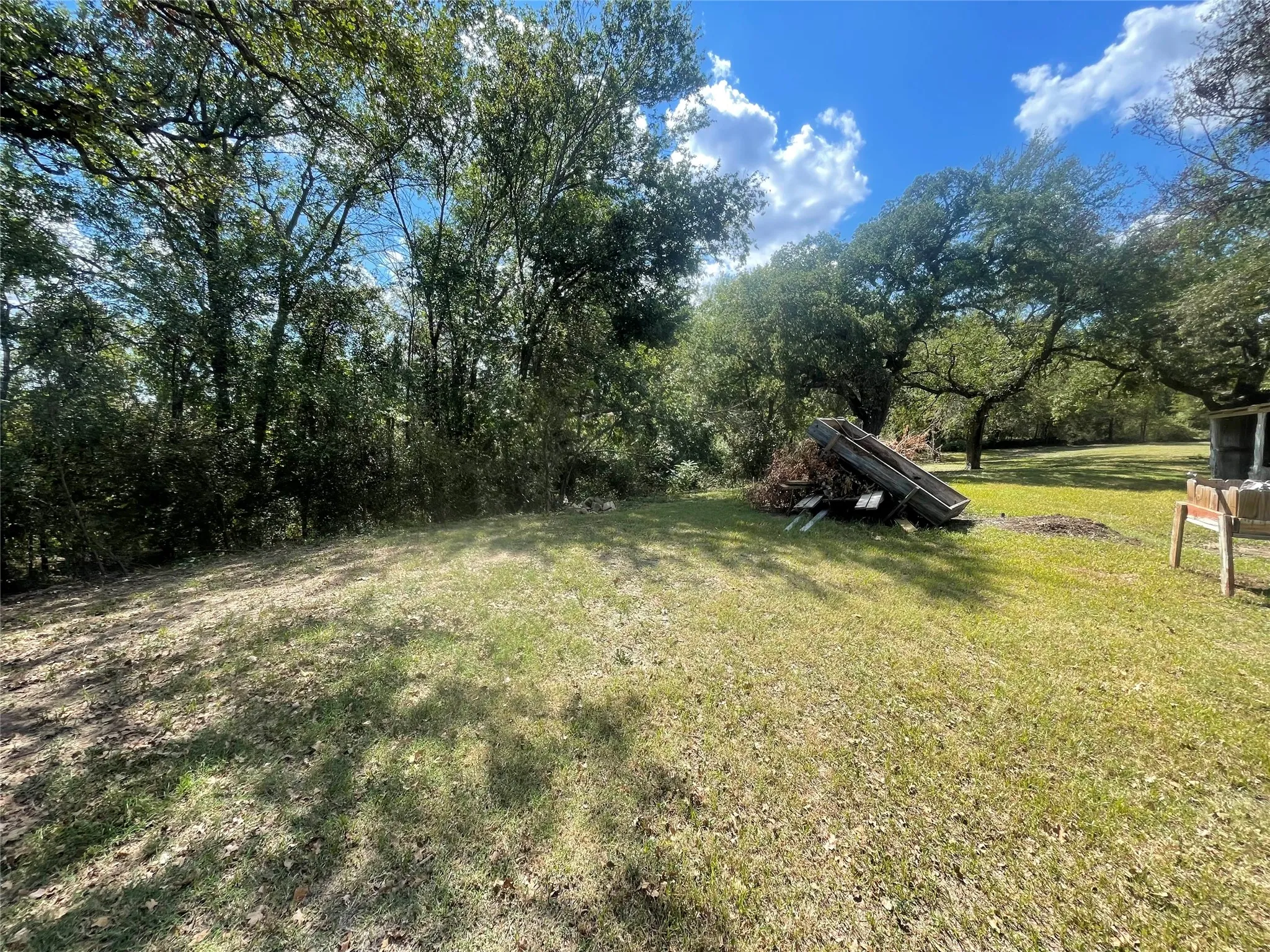 Single Family Residence For Sale in Palo Pinto County , 13822 Fm 4, Santo, Texas 76472, 3 Bedroom, 2 Bathroom, Garage spaces, 1,500 Sqft, built in 1940, mls#21086940, Real Estate Agent in Santo, Homes For Sale in Palo Pinto county, Homes For Sale in Santo, Realtor in Santo Texas, Real Estate Brokerage Independent Realty Texas, Luminita Cordes Realtor