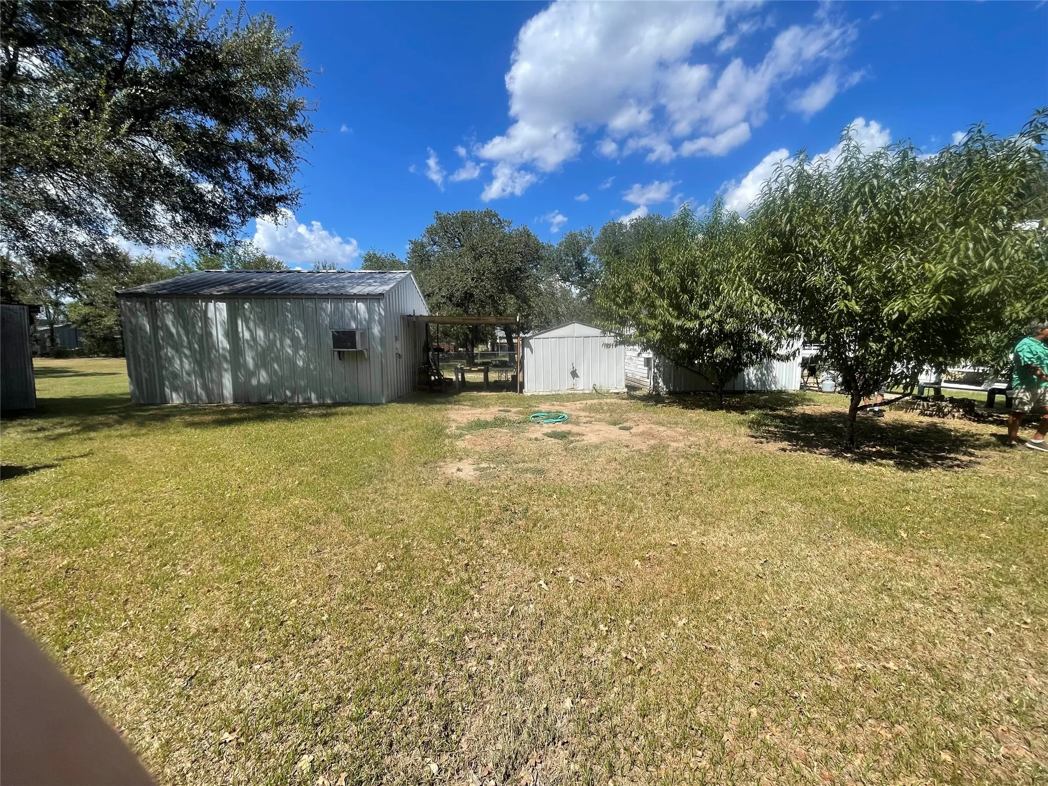 Single Family Residence For Sale in Palo Pinto County , 13822 Fm 4, Santo, Texas 76472, 3 Bedroom, 2 Bathroom, Garage spaces, 1,500 Sqft, built in 1940, mls#21086940, Real Estate Agent in Santo, Homes For Sale in Palo Pinto county, Homes For Sale in Santo, Realtor in Santo Texas, Real Estate Brokerage Independent Realty Texas, Luminita Cordes Realtor