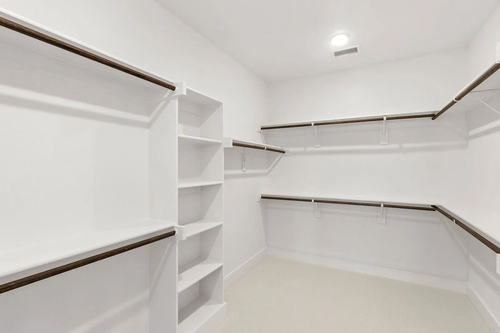 24_290 Cheyenne Mountain-Primary Suite-7