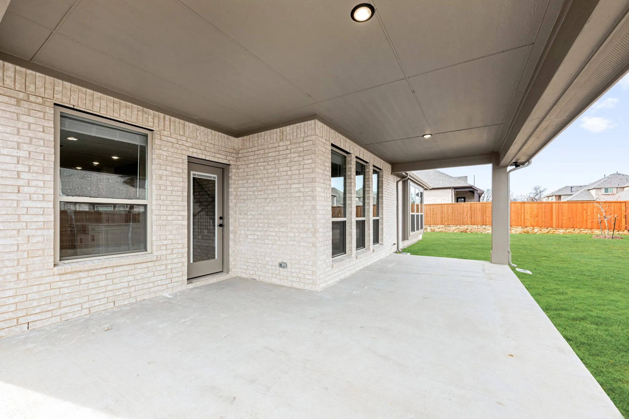 Single Family Residence For Sale in Tarrant County , 2304 Prosper Way, Mansfield, Texas 76063, 4 Bedroom, 4 Bathroom, 3 Garage spaces, 3,436 Sqft, built in 2025, New Construction - Complete, mls#21082952, Real Estate Agent in Mansfield, Homes For Sale in Tarrant county, Homes For Sale in Mansfield, Realtor in Mansfield Texas, Real Estate Brokerage Independent Realty Texas, Luminita Cordes Realtor