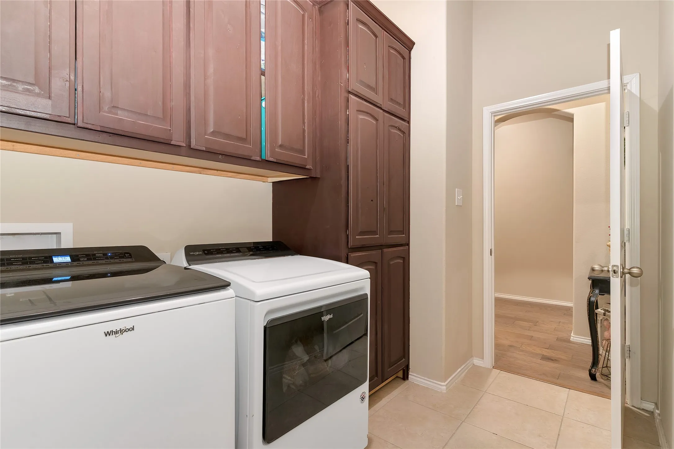 Single Family Residence For Sale in Johnson County , 120 Cheryl Drive, Keene, Texas 76059, 3 Bedroom, 2 Bathroom, 2 Garage spaces, 2,050 Sqft, built in 2022, mls#21079323, Real Estate Agent in Keene, Homes For Sale in Johnson county, Homes For Sale in Keene, Realtor in Keene Texas, Real Estate Brokerage Independent Realty Texas, Luminita Cordes Realtor
