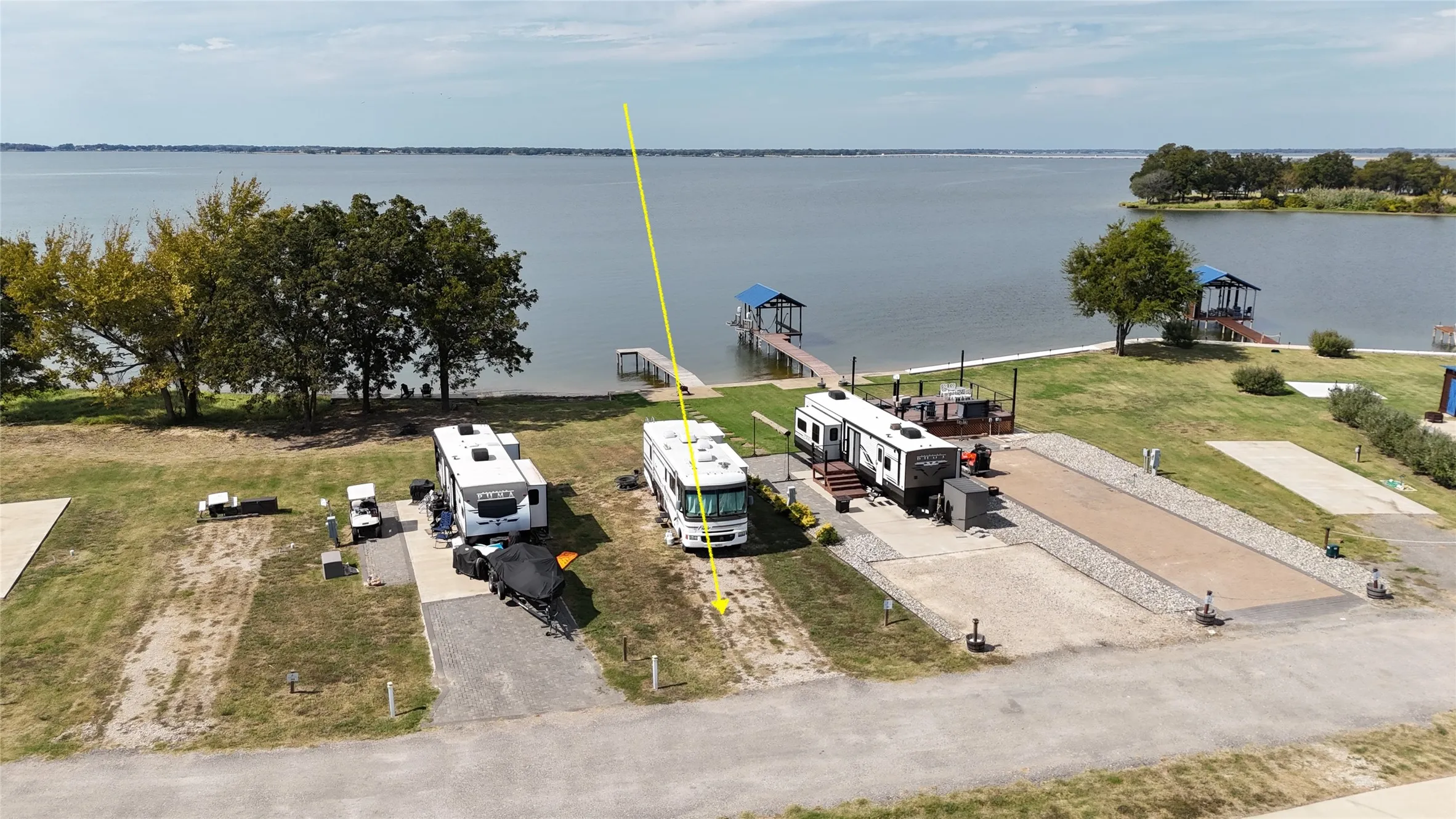Unimproved Land For Sale in Navarro County , 5132 Waterfront Road, Kerens, Texas 75144, 0, 0, Garage spaces, 0 Sqft, built in 0, mls#21086874, Real Estate Agent in Kerens, Homes For Sale in Navarro county, Homes For Sale in Kerens, Realtor in Kerens Texas, Real Estate Brokerage Independent Realty Texas, Luminita Cordes Realtor