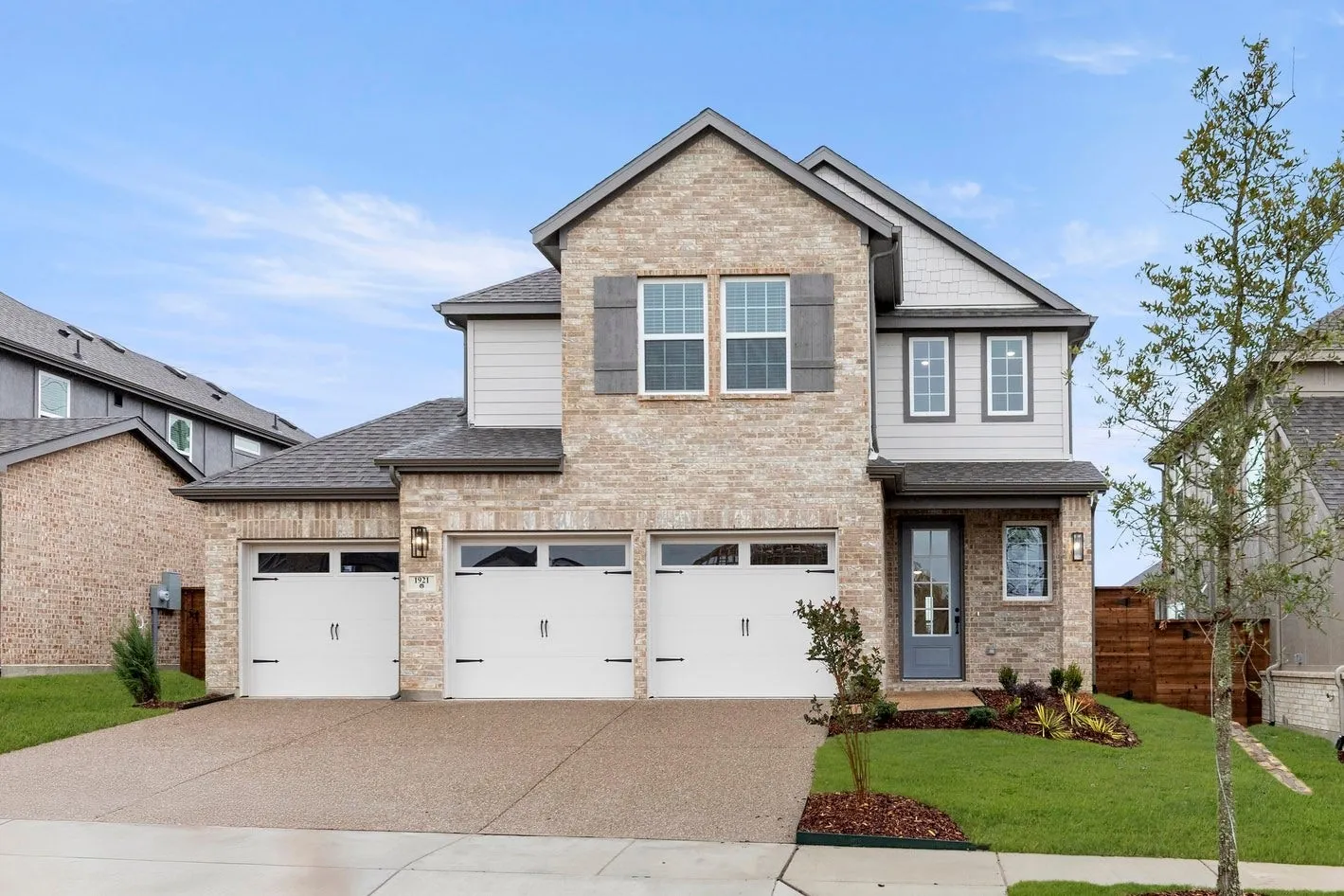 Single Family Residence For Sale in Dallas County , 1921 Sapphire Run, Mesquite, Texas 75181, 5 Bedroom, 3 Bathroom, 2 Garage spaces, 2,508 Sqft, built in 2025, New Construction - Complete, mls#21089025, Real Estate Agent in Mesquite, Homes For Sale in Dallas county, Homes For Sale in Mesquite, Realtor in Mesquite Texas, Real Estate Brokerage Independent Realty Texas, Luminita Cordes Realtor