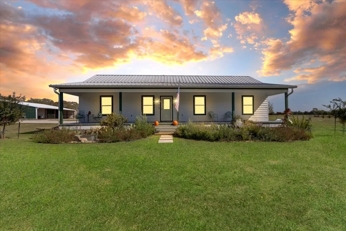 Ranch house