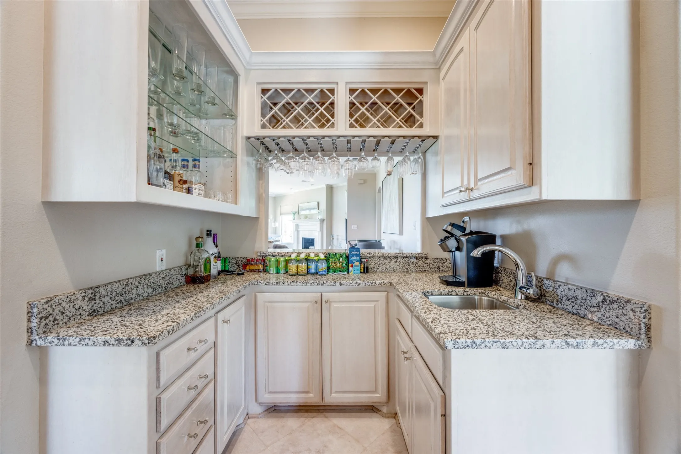 Single Family Residence For Sale in Grayson County , 167 Panorama Circle, Pottsboro, Texas 75076, 4 Bedroom, 4 Bathroom, 4 Garage spaces, 4,070 Sqft, built in 2001, Preowned, mls#21088362, Real Estate Agent in Pottsboro, Homes For Sale in Grayson county, Homes For Sale in Pottsboro, Realtor in Pottsboro Texas, Real Estate Brokerage Independent Realty Texas, Luminita Cordes Realtor