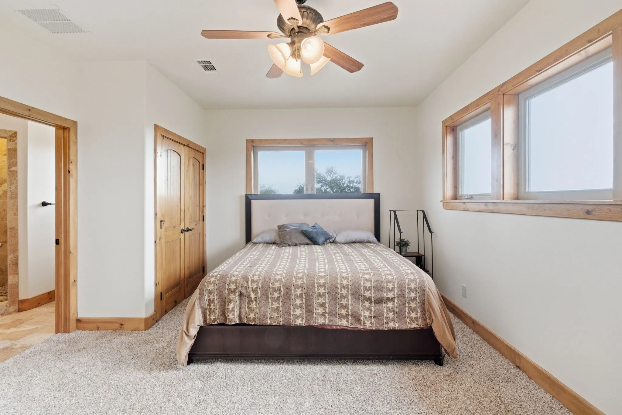 Farm For Sale in Jack County , 735 Gresham Lane, Jacksboro, Texas 76458, 4 Bedroom, 4 Bathroom, 2 Garage spaces, 2,900 Sqft, built in 2015, mls#21087089, Real Estate Agent in Jacksboro, Homes For Sale in Jack county, Homes For Sale in Jacksboro, Realtor in Jacksboro Texas, Real Estate Brokerage Independent Realty Texas, Luminita Cordes Realtor