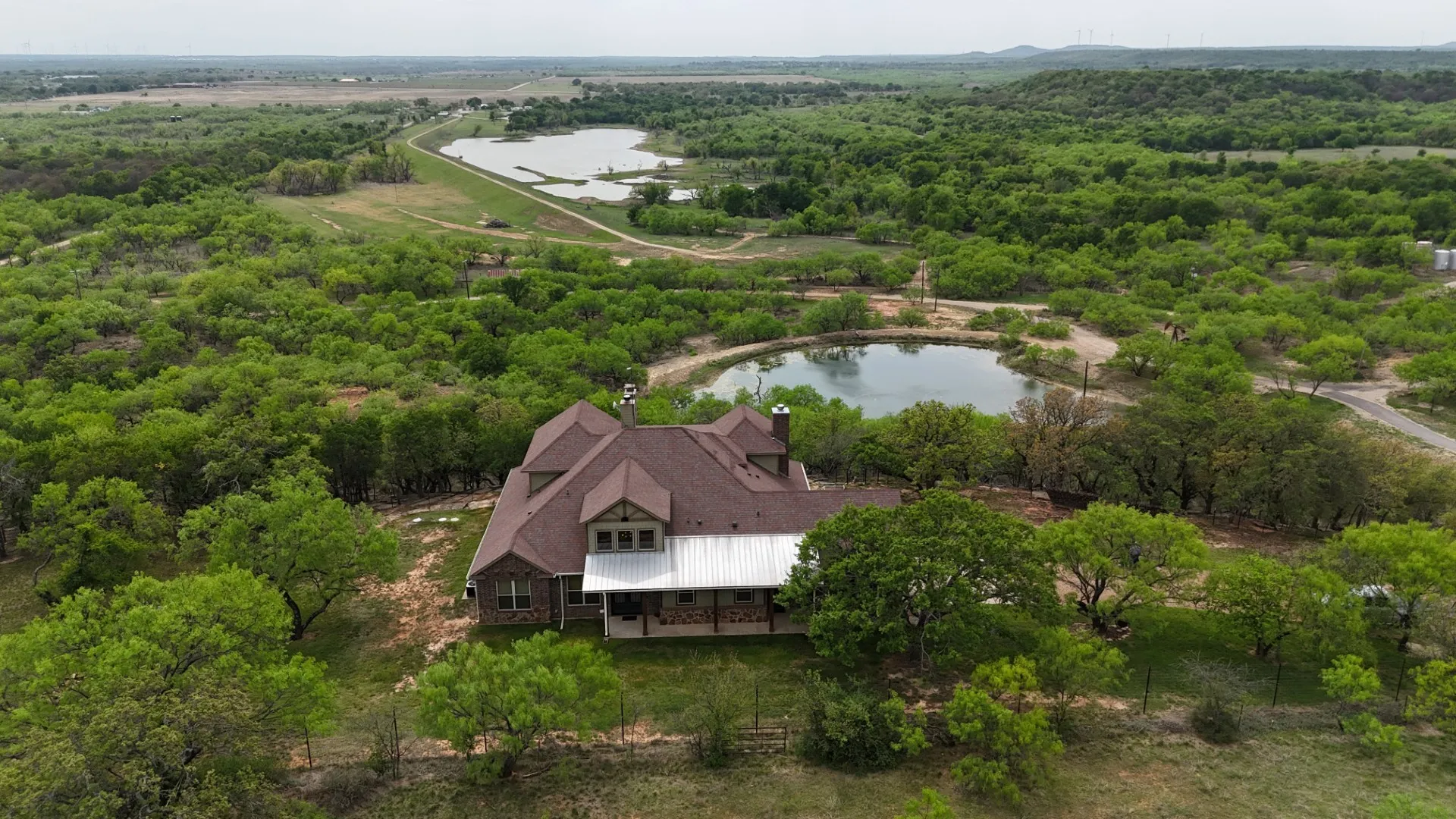 Farm For Sale in Jack County , 735 Gresham Lane, Jacksboro, Texas 76458, 4 Bedroom, 4 Bathroom, 2 Garage spaces, 2,900 Sqft, built in 2015, mls#21087089, Real Estate Agent in Jacksboro, Homes For Sale in Jack county, Homes For Sale in Jacksboro, Realtor in Jacksboro Texas, Real Estate Brokerage Independent Realty Texas, Luminita Cordes Realtor