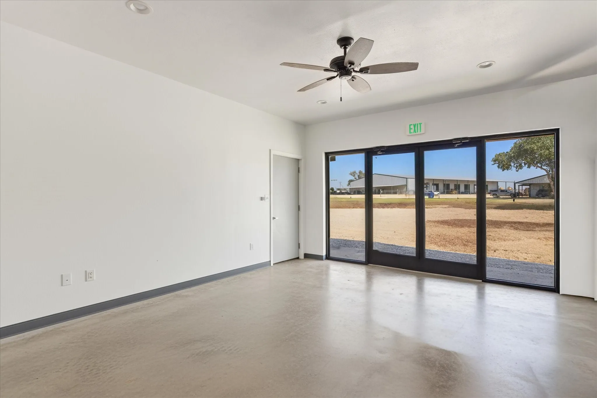 Warehouse For Sale in Hood County , 834 Riley Lane, Tolar, Texas 76476, 0, 0, Garage spaces, 0 Sqft, built in 2017, New Construction - Complete, mls#21086480, Real Estate Agent in Tolar, Homes For Sale in Hood county, Homes For Sale in Tolar, Realtor in Tolar Texas, Real Estate Brokerage Independent Realty Texas, Luminita Cordes Realtor