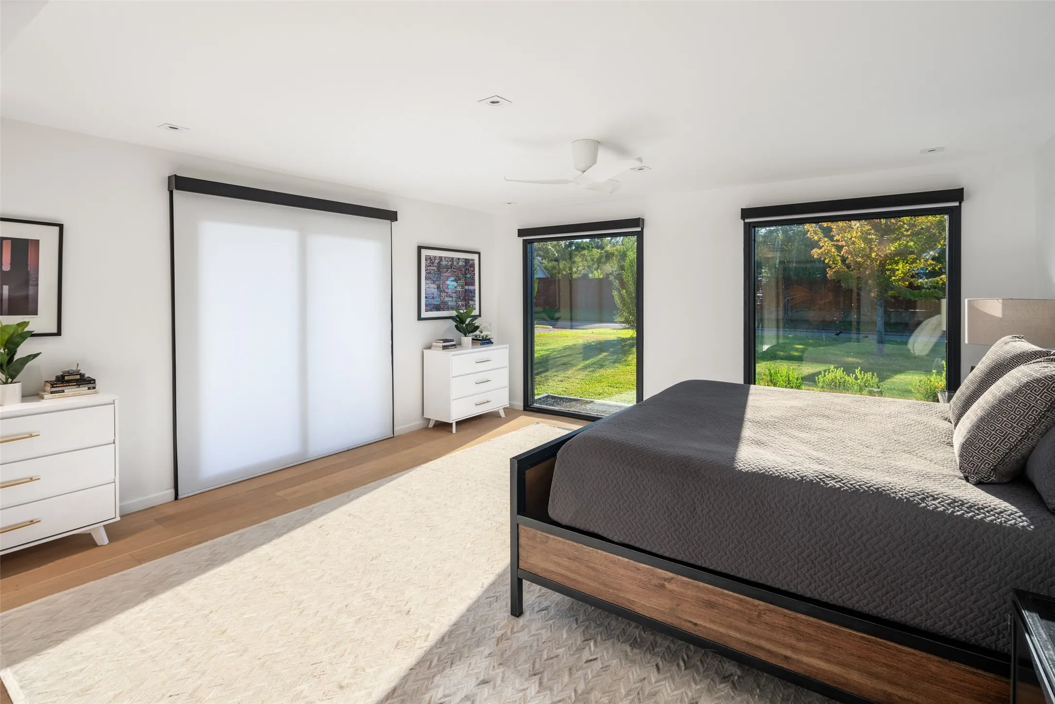 Second private primary bedroom suite at front of the house could also be used as living area...